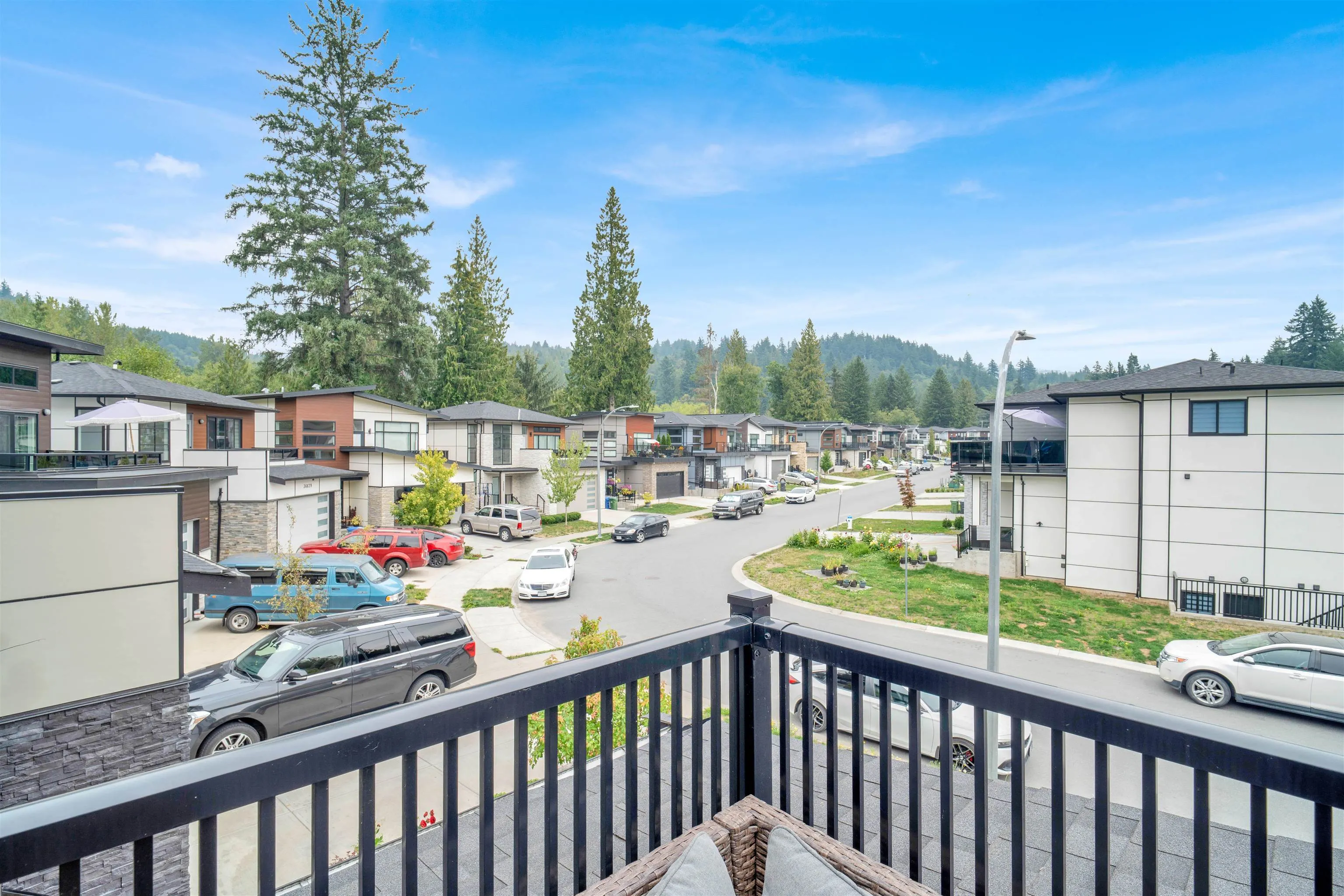 36665 Carl Creek Crescent