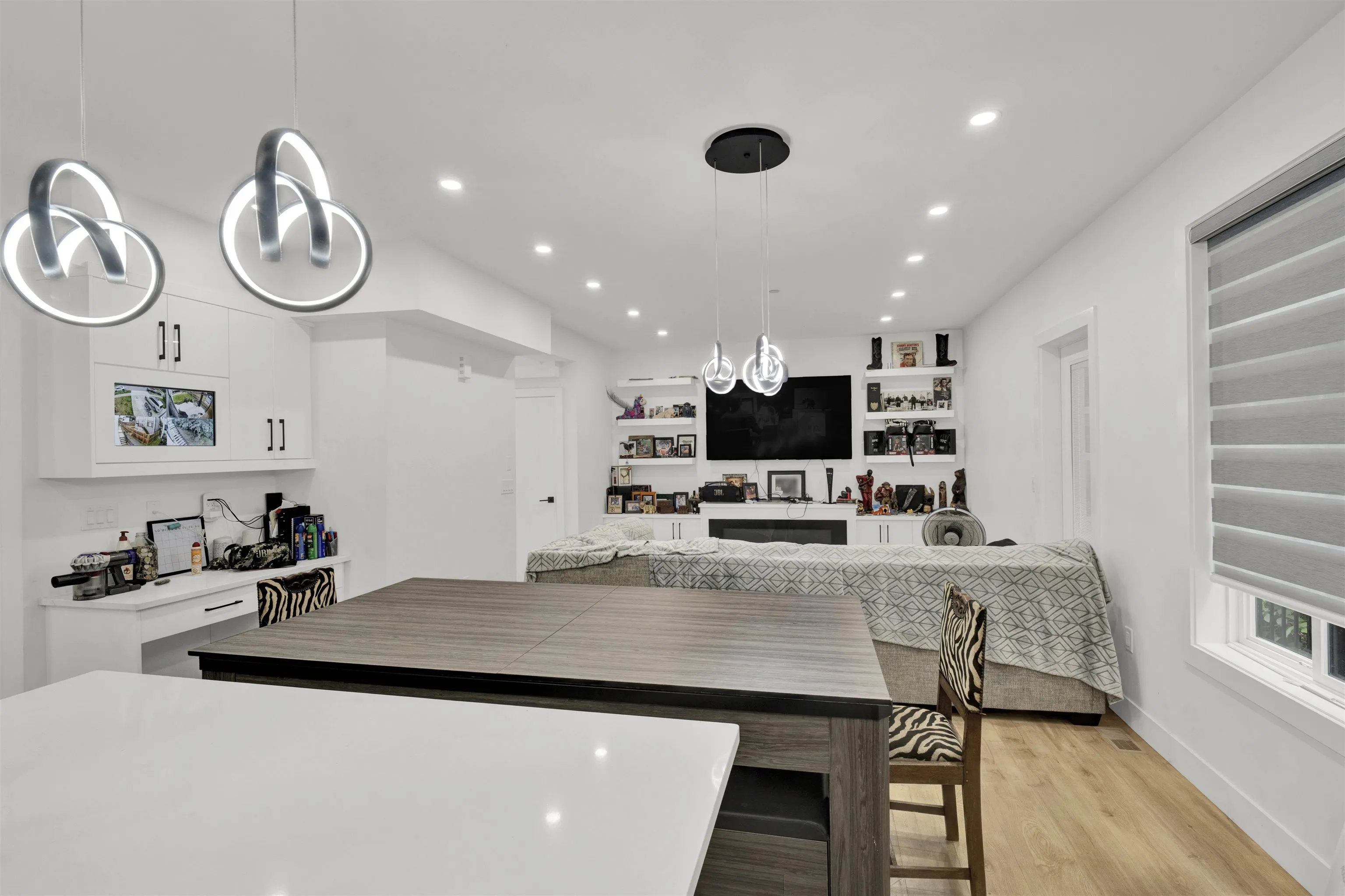 36665 Carl Creek Crescent