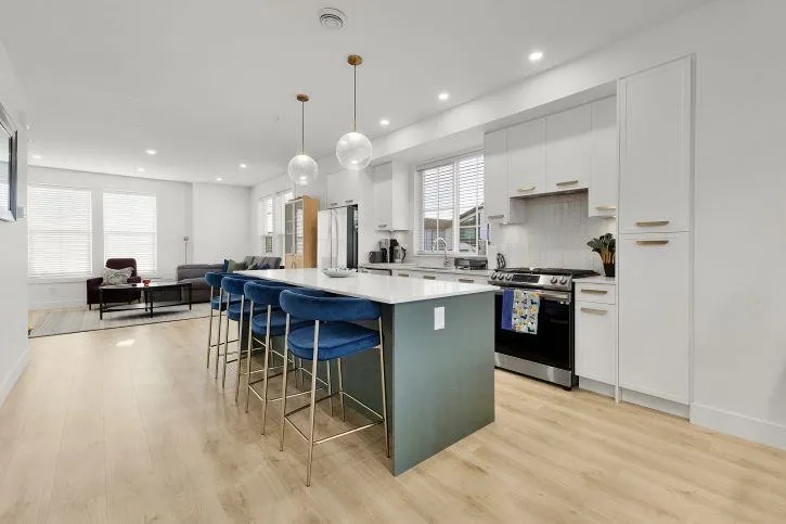 1 20680 76b Avenue