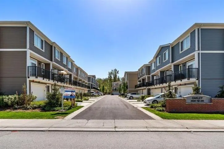 1 20680 76b Avenue