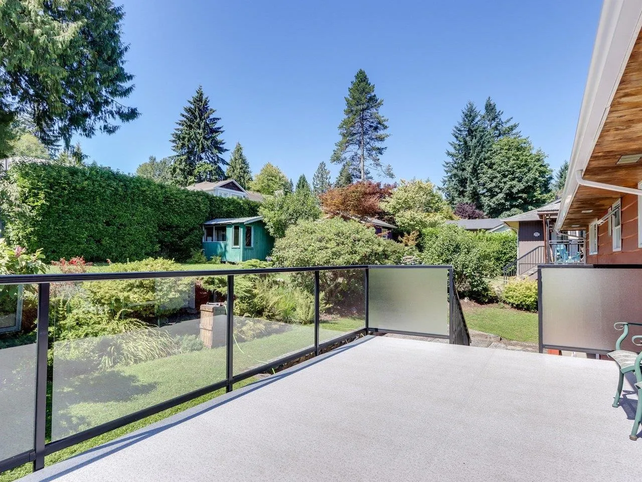 893 Huntingdon Crescent