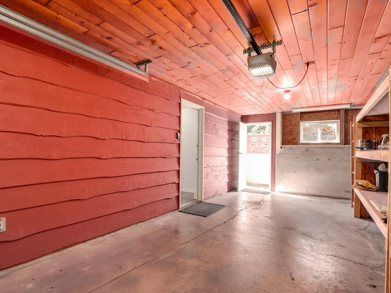893 Huntingdon Crescent