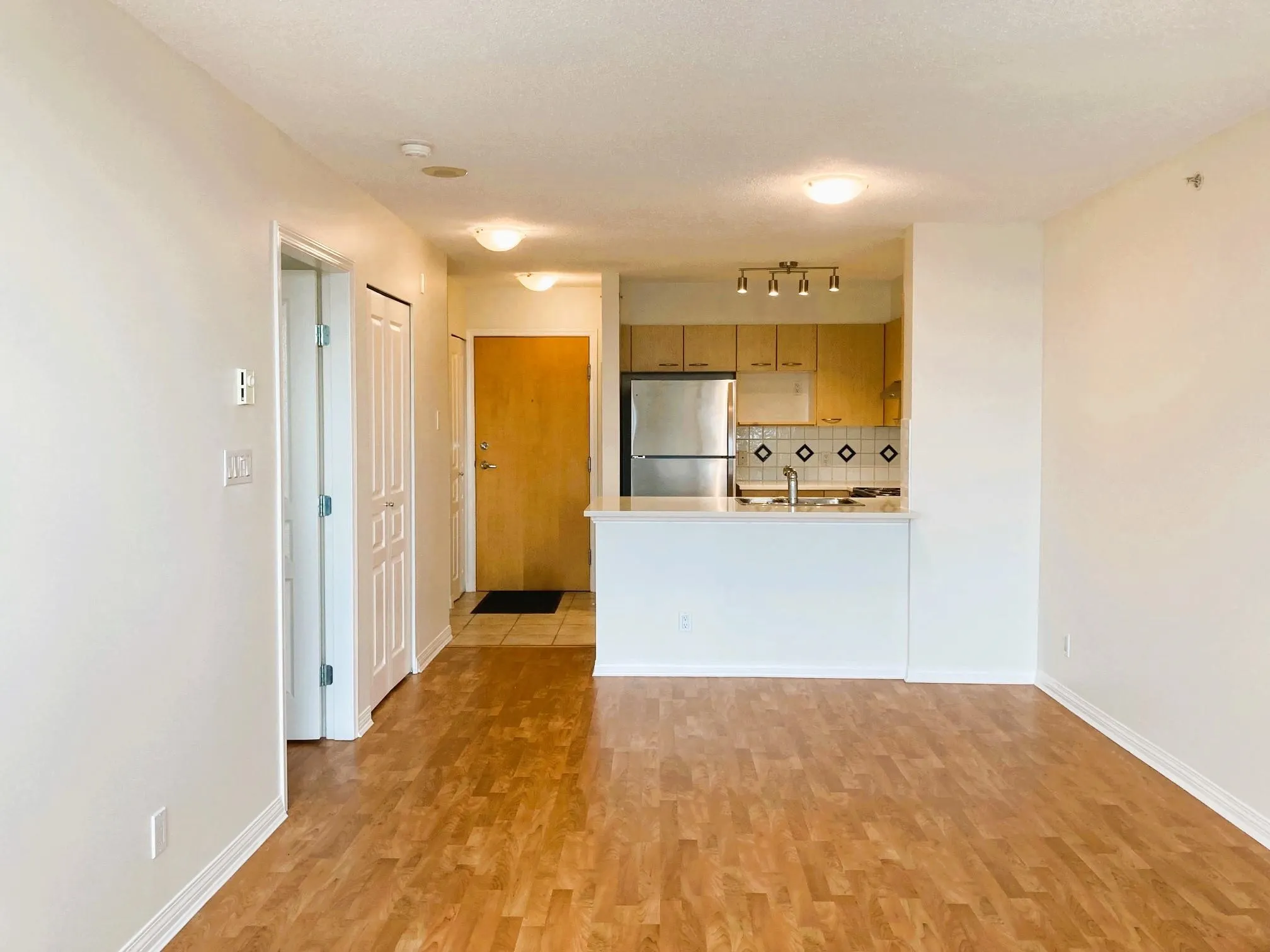 603 1575 10th Street