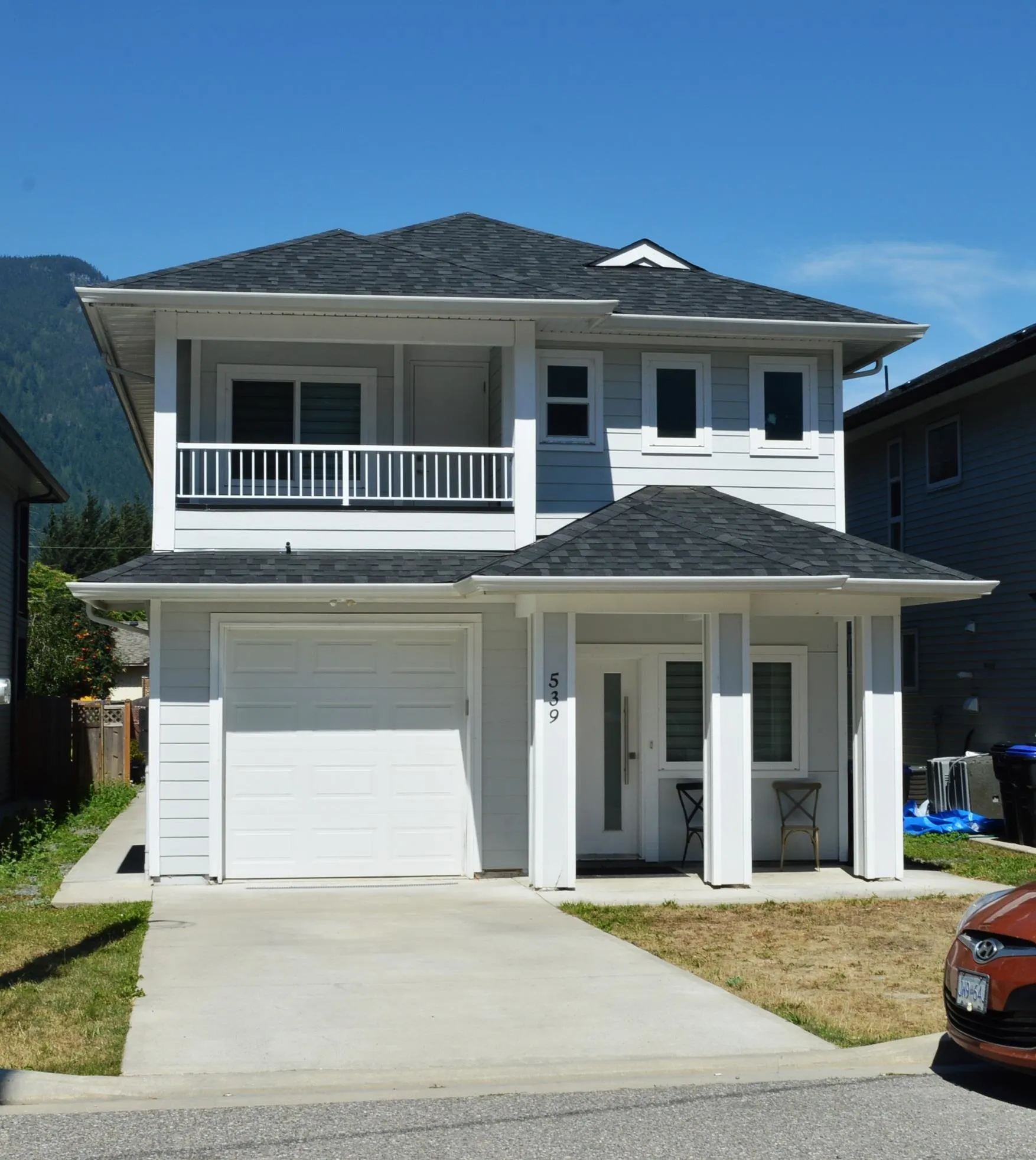 539 Douglas Street
