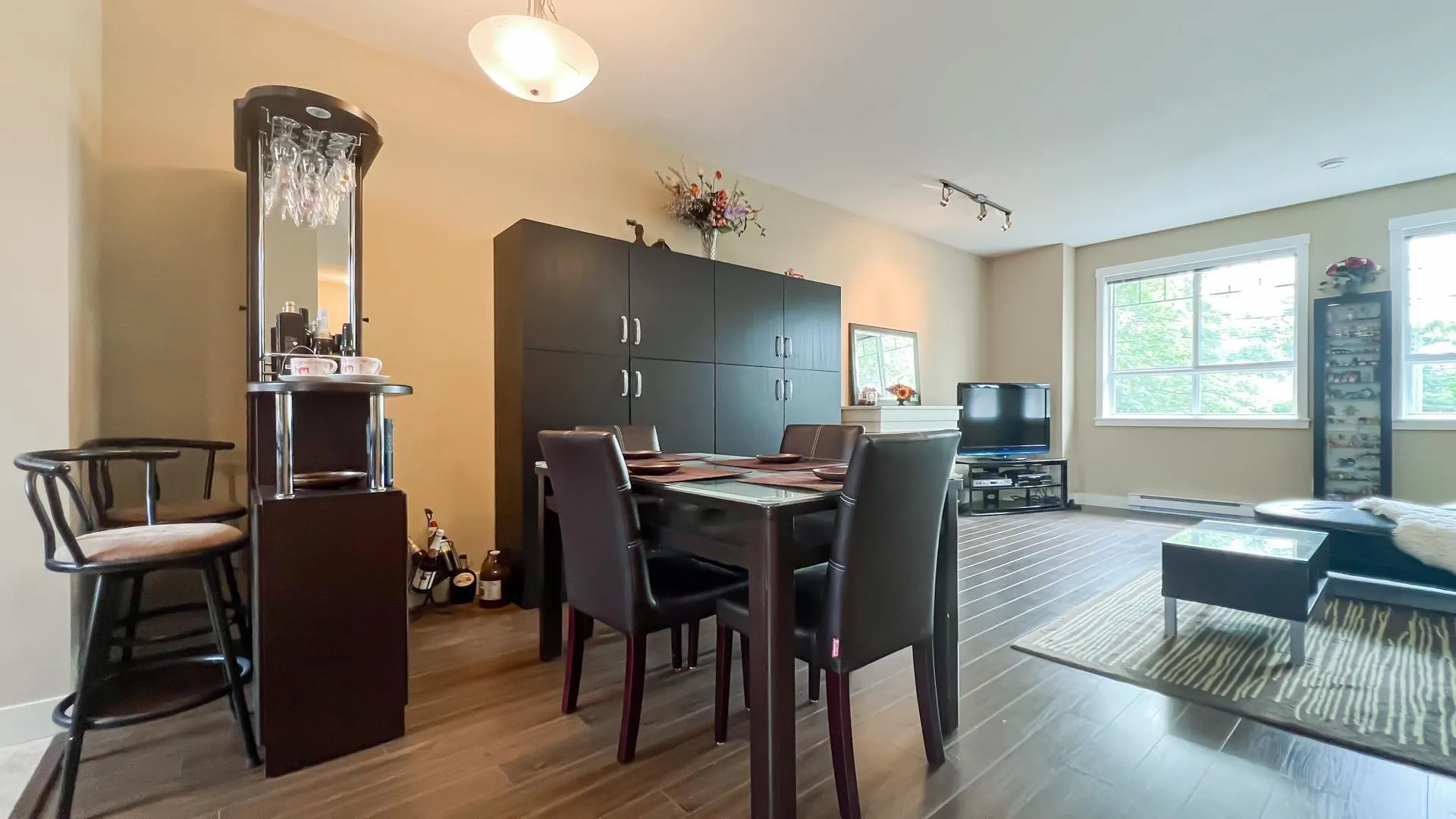 16 11393 Steveston Highway