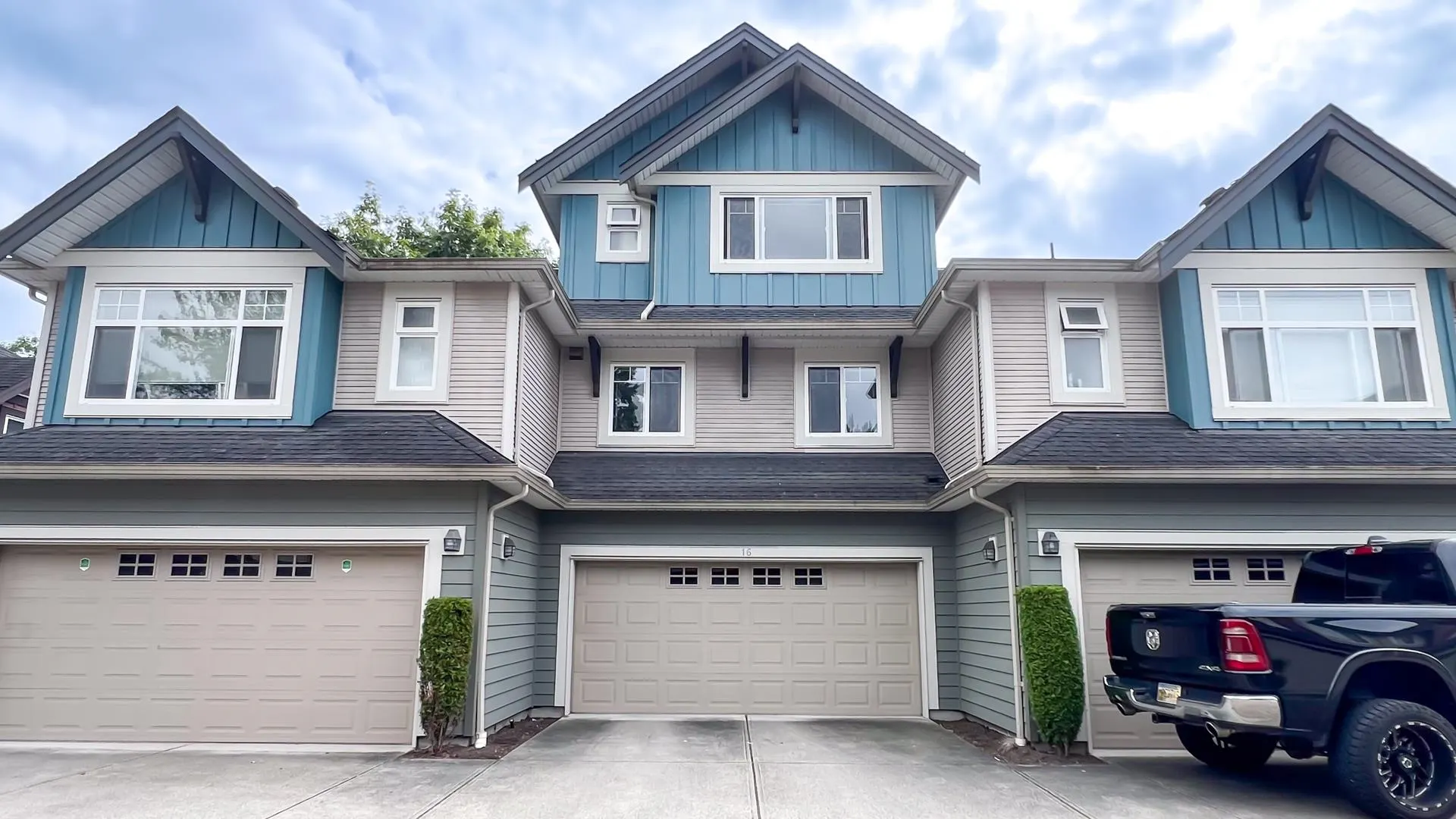 16 11393 Steveston Highway