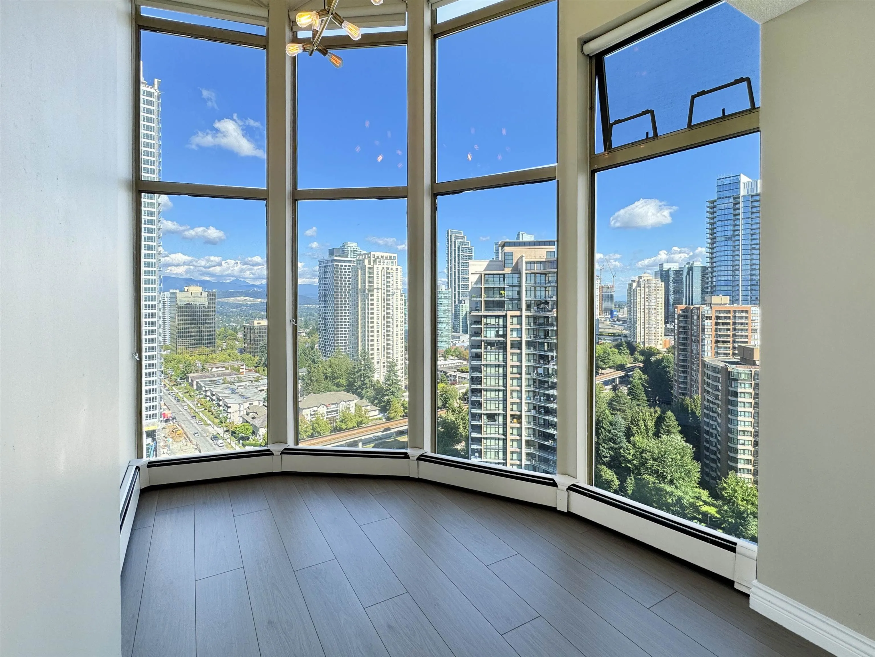 2406 6188 Patterson Avenue