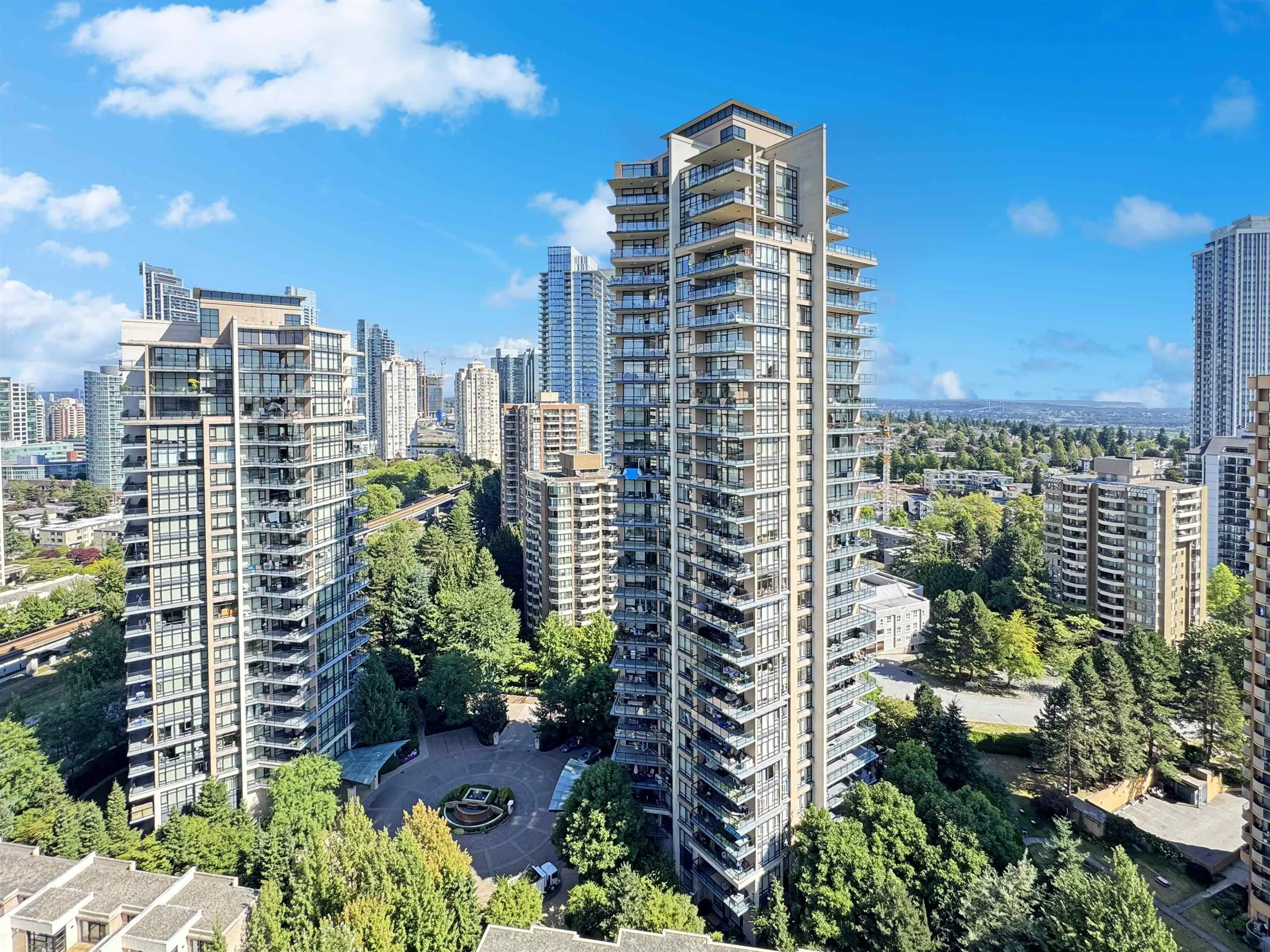 2406 6188 Patterson Avenue