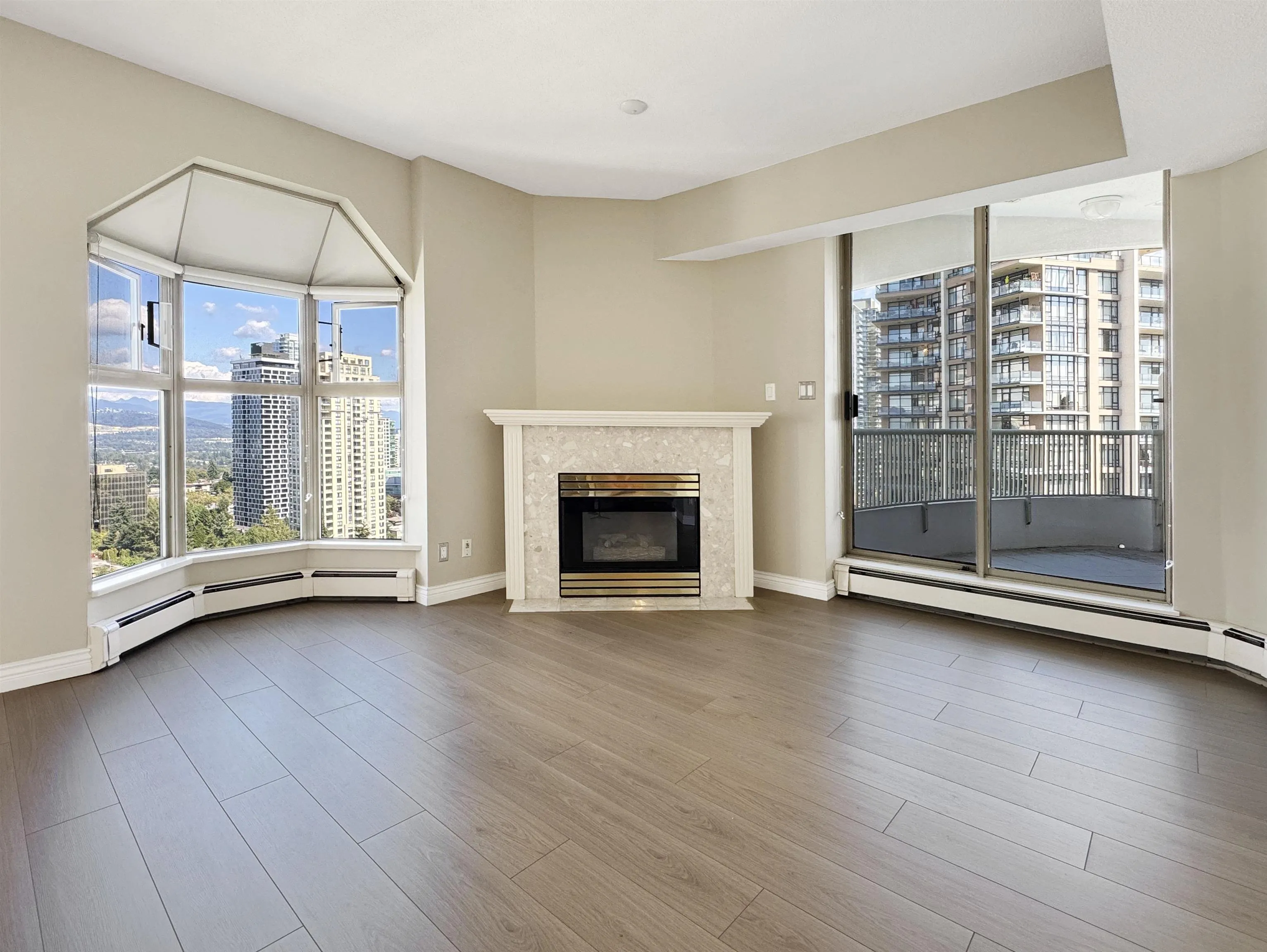 2406 6188 Patterson Avenue