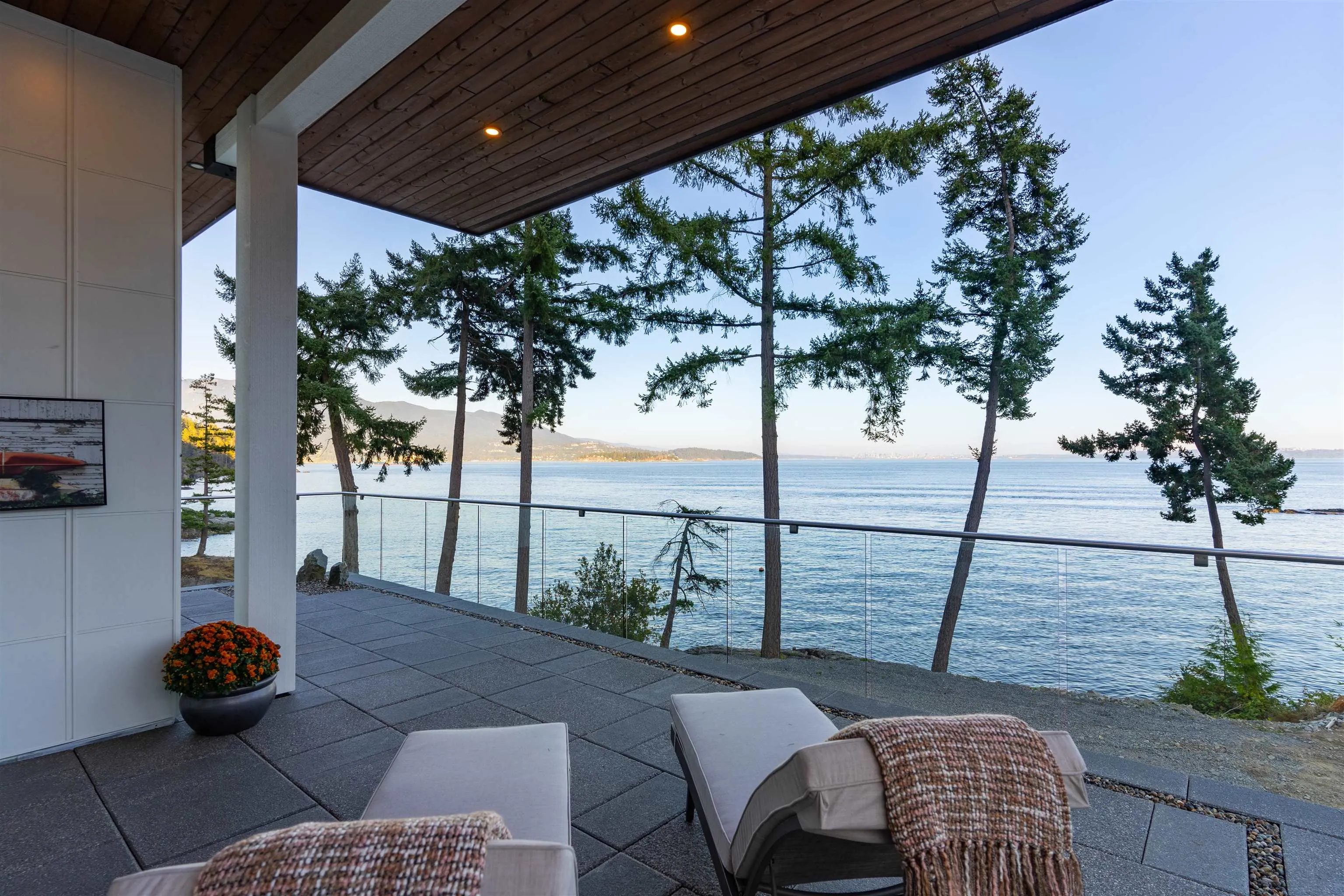 239 Shore Lane