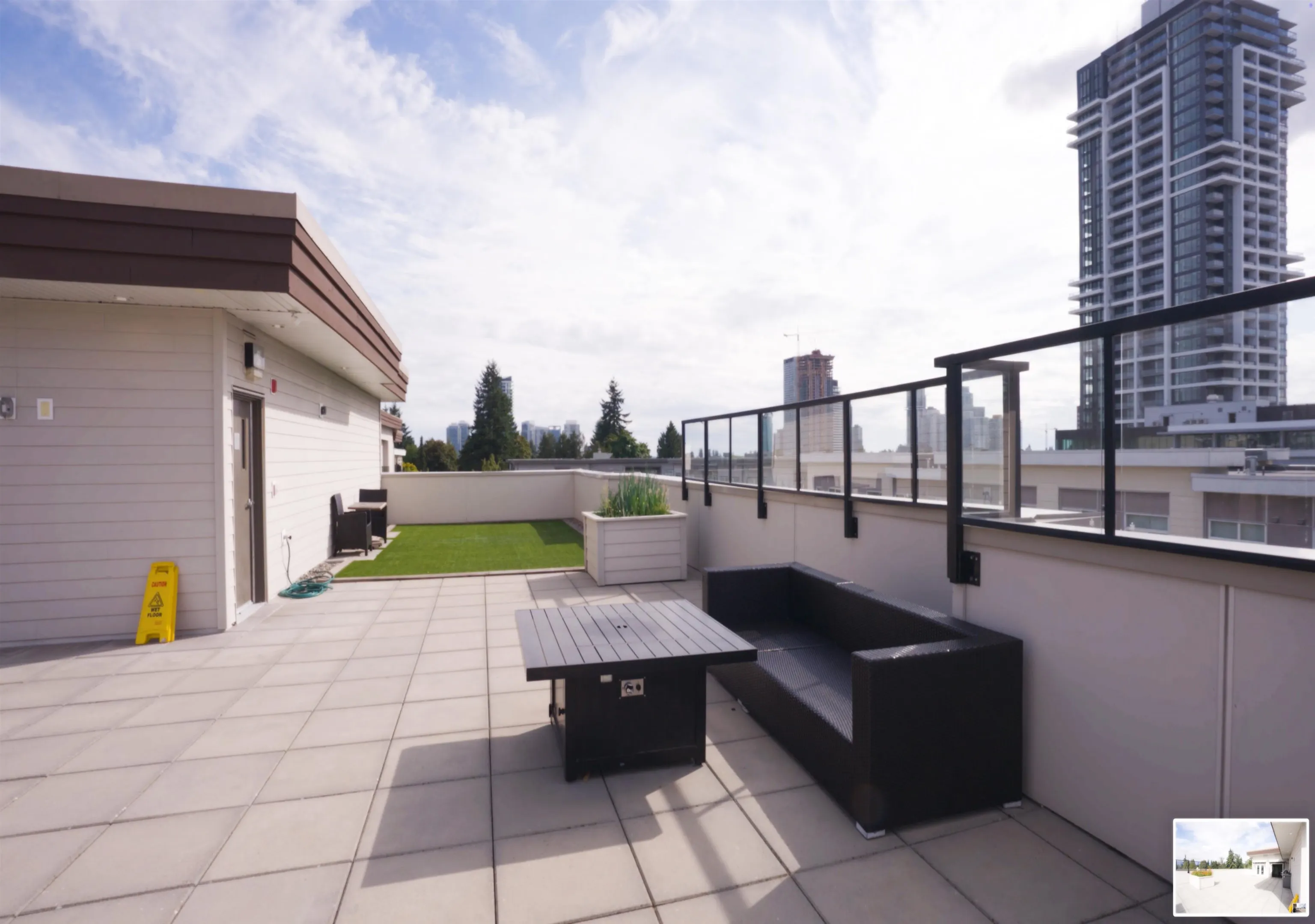 503 13768 108 Avenue