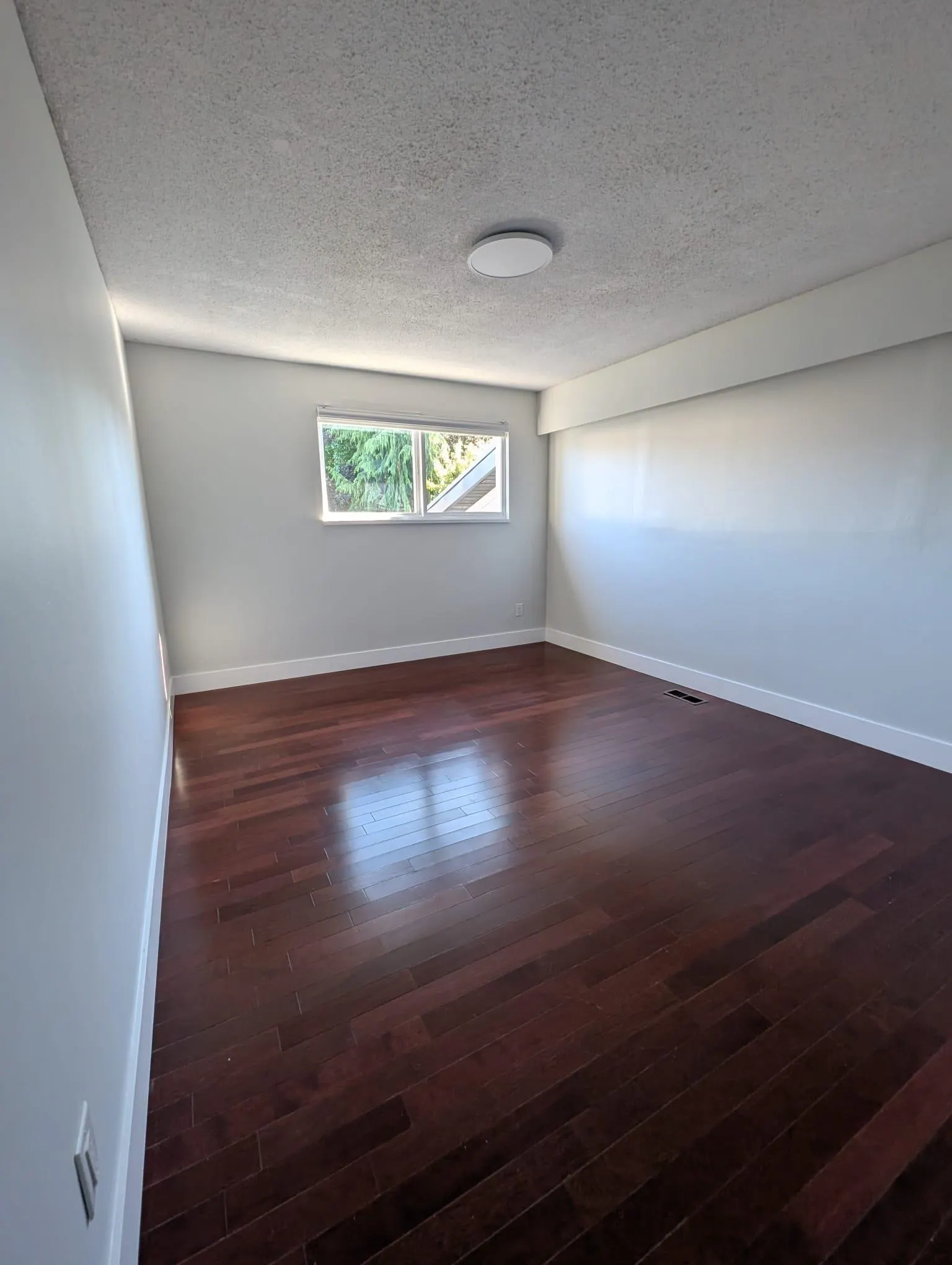 7331 Lombard Road