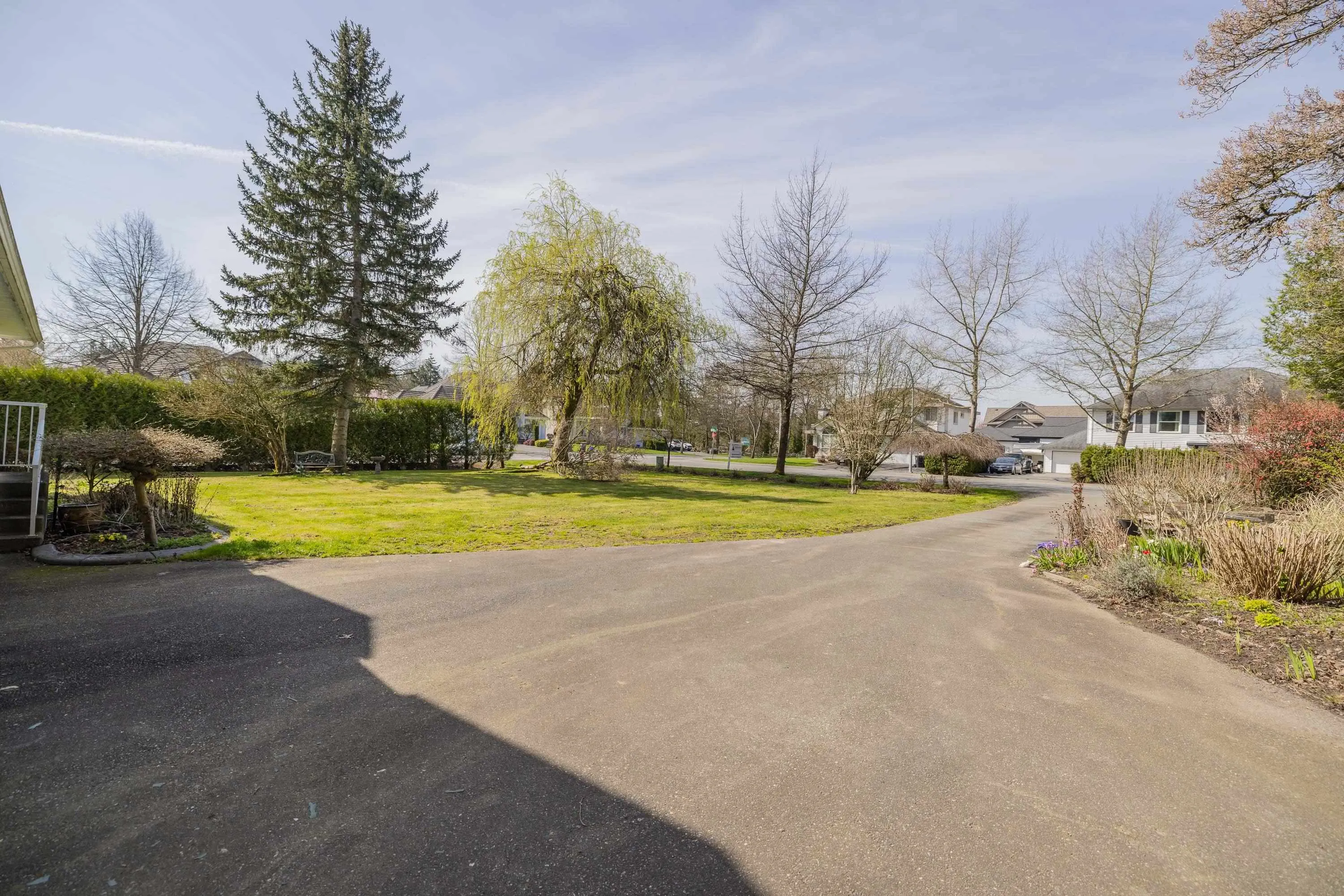 4458 Benz Crescent