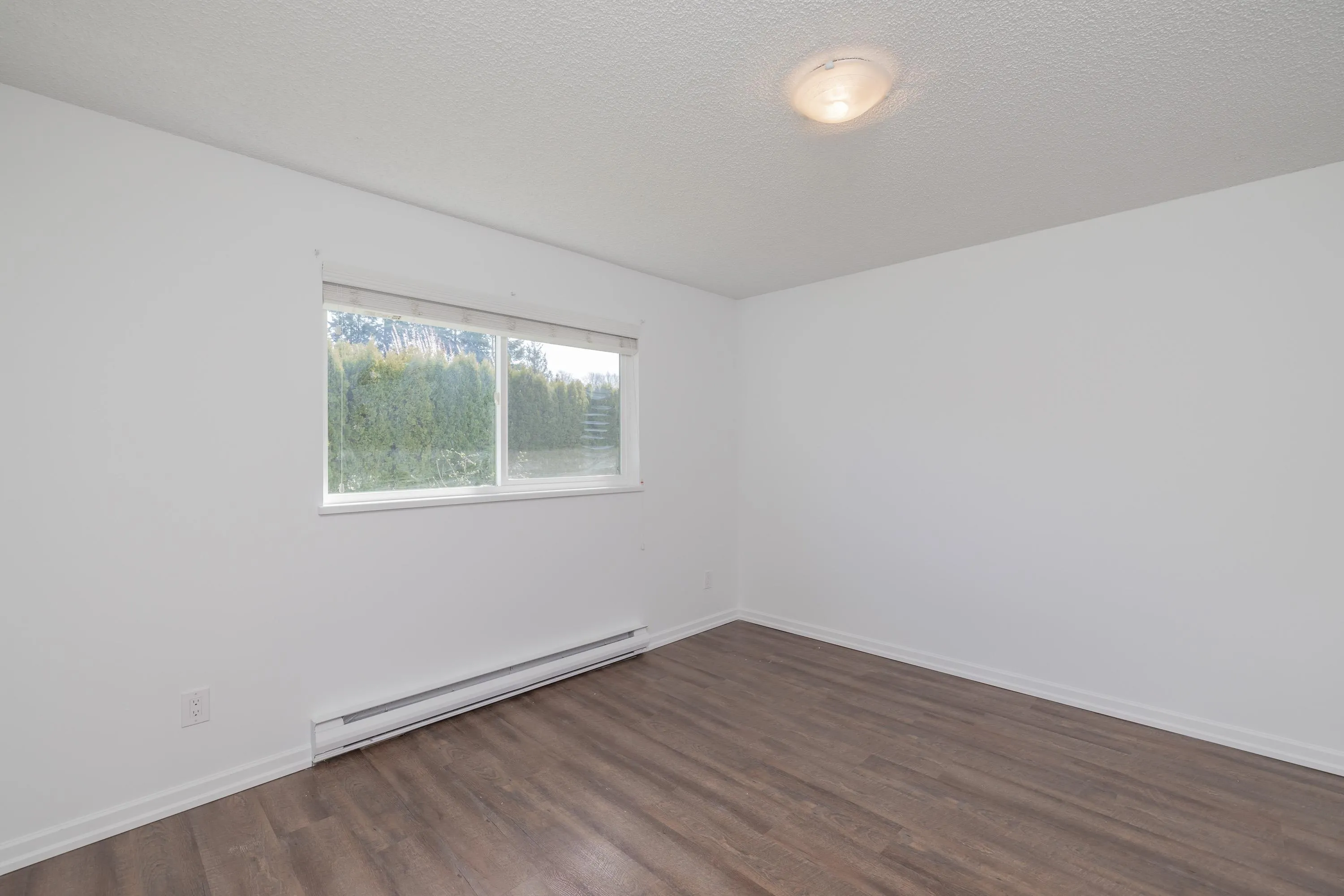 4458 Benz Crescent