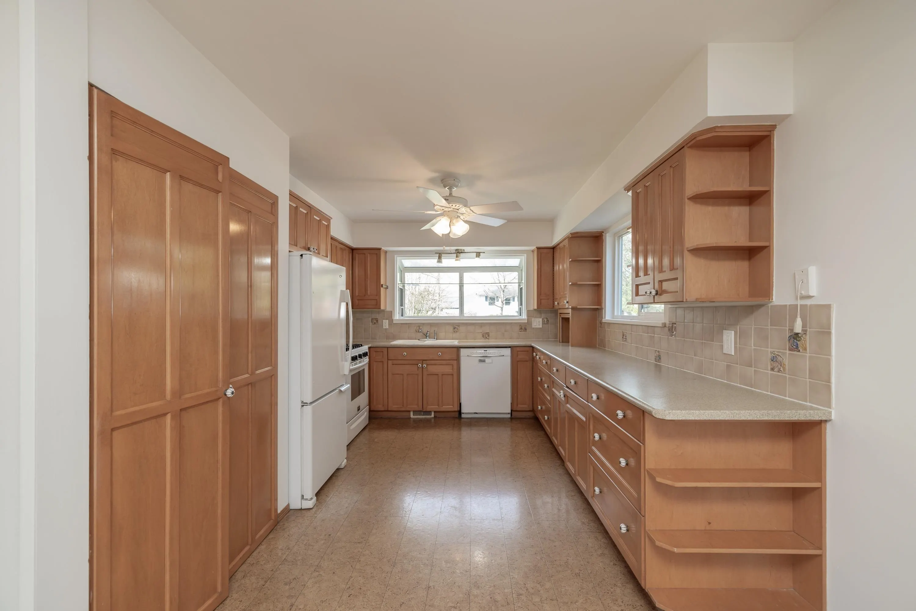 4458 Benz Crescent
