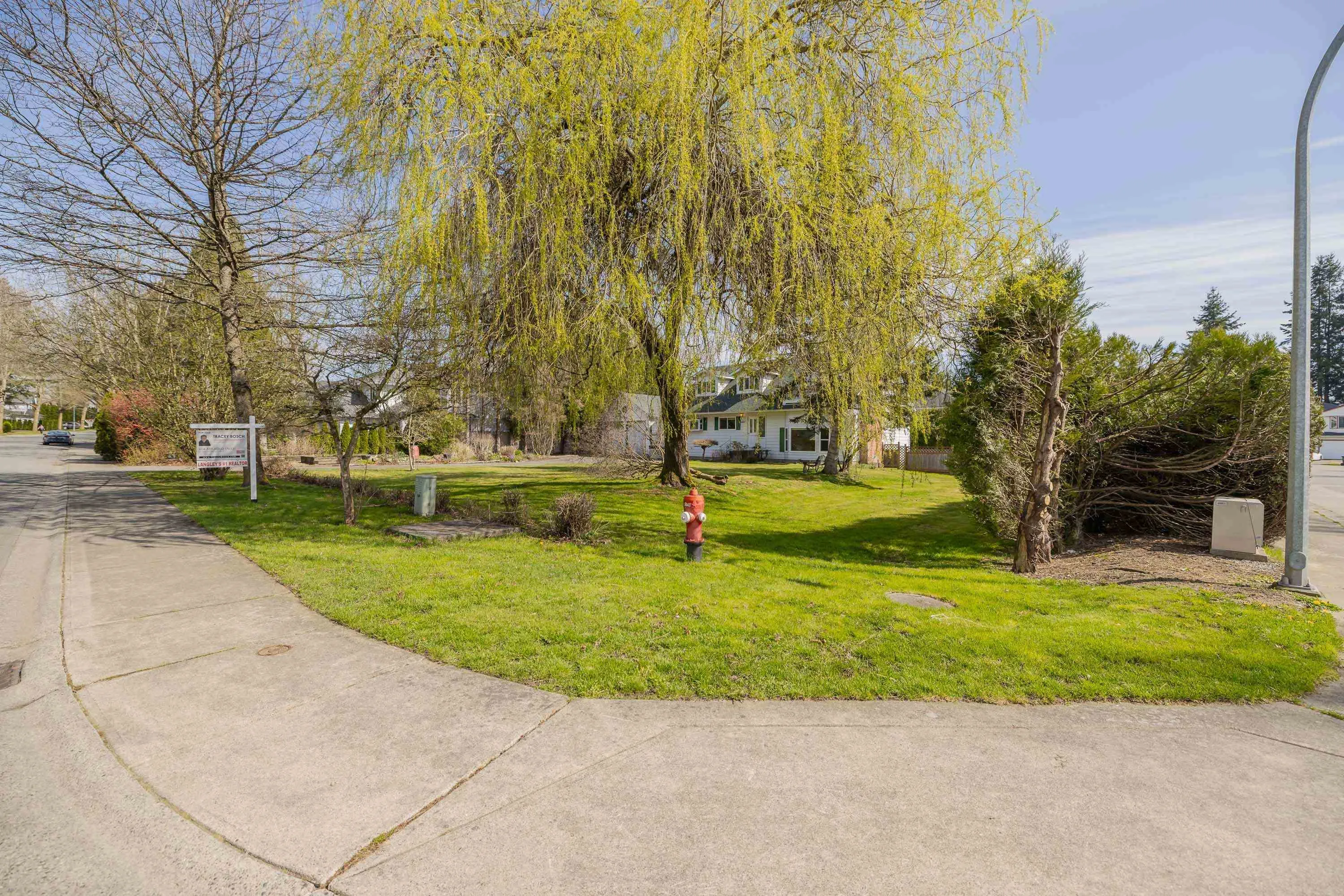 4458 Benz Crescent