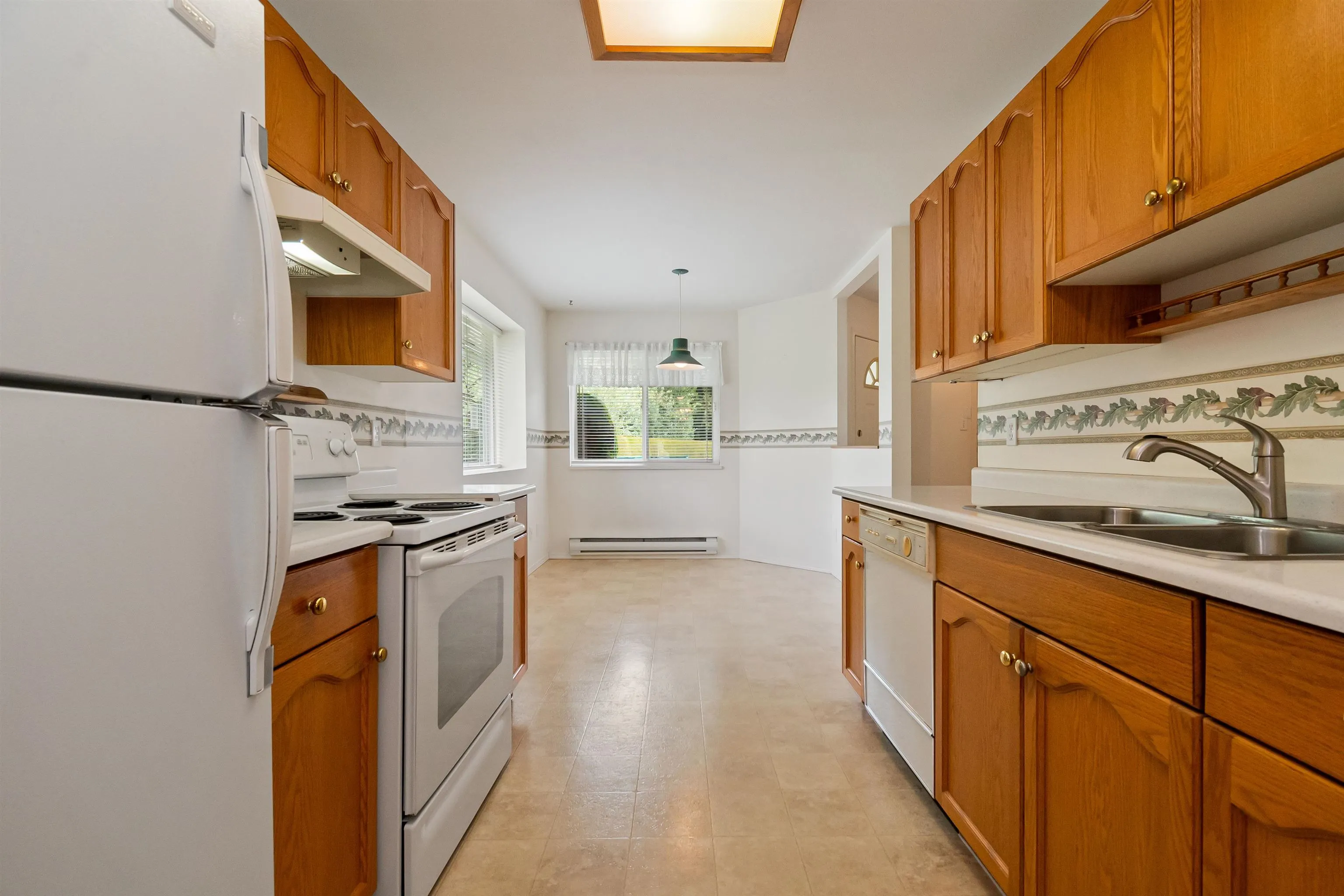 8 46349 Cessna Drive