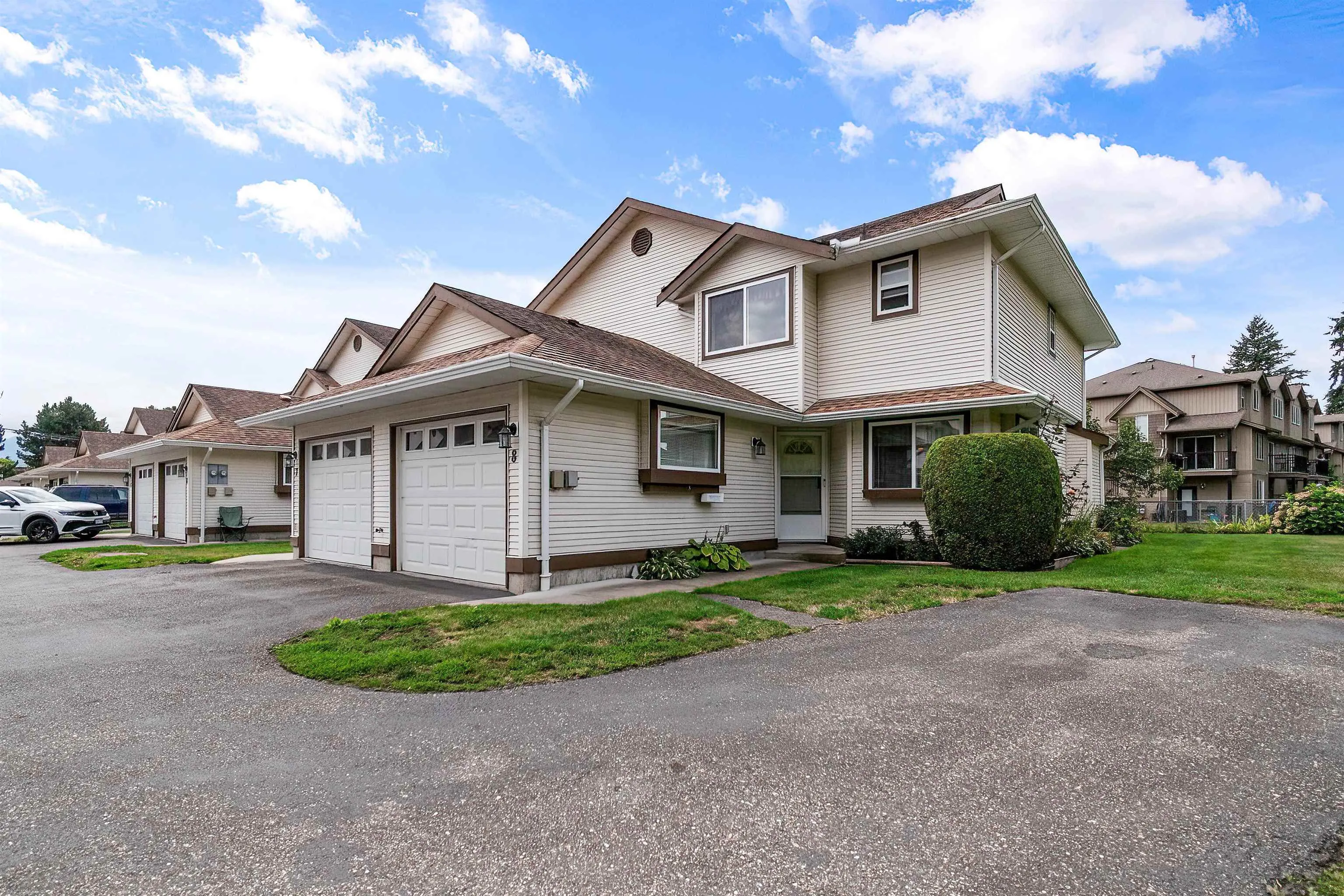 8 46349 Cessna Drive