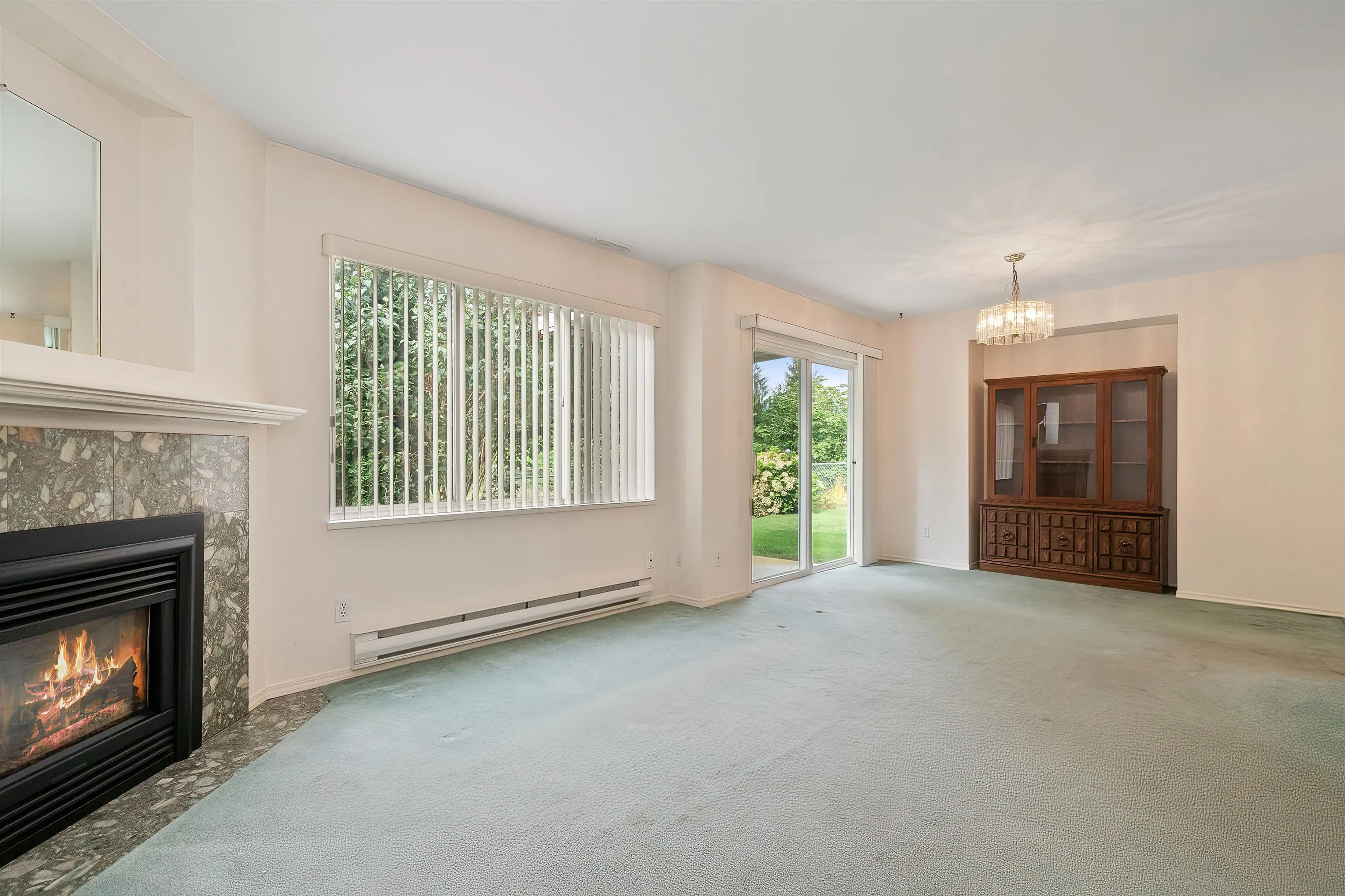 8 46349 Cessna Drive