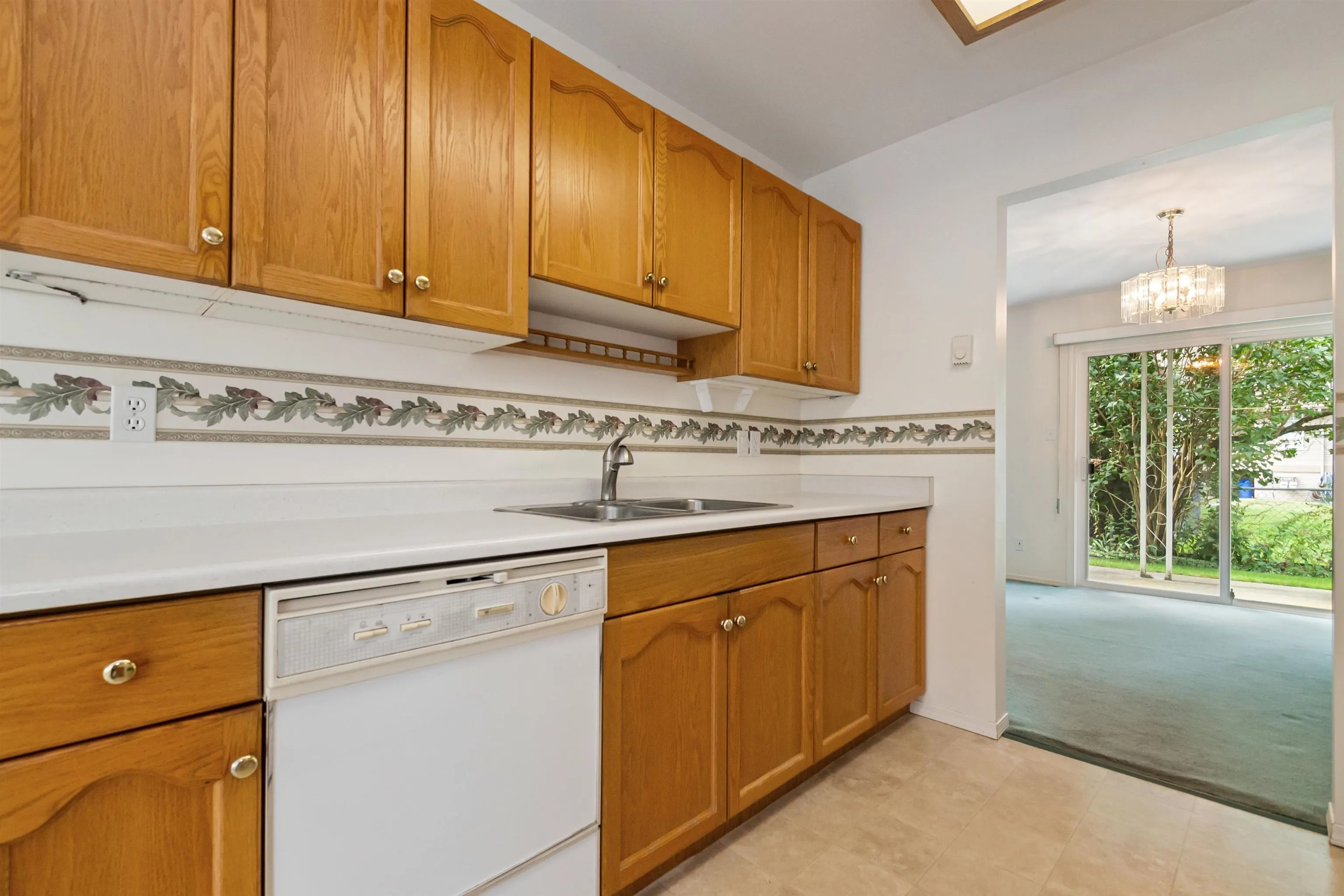 8 46349 Cessna Drive