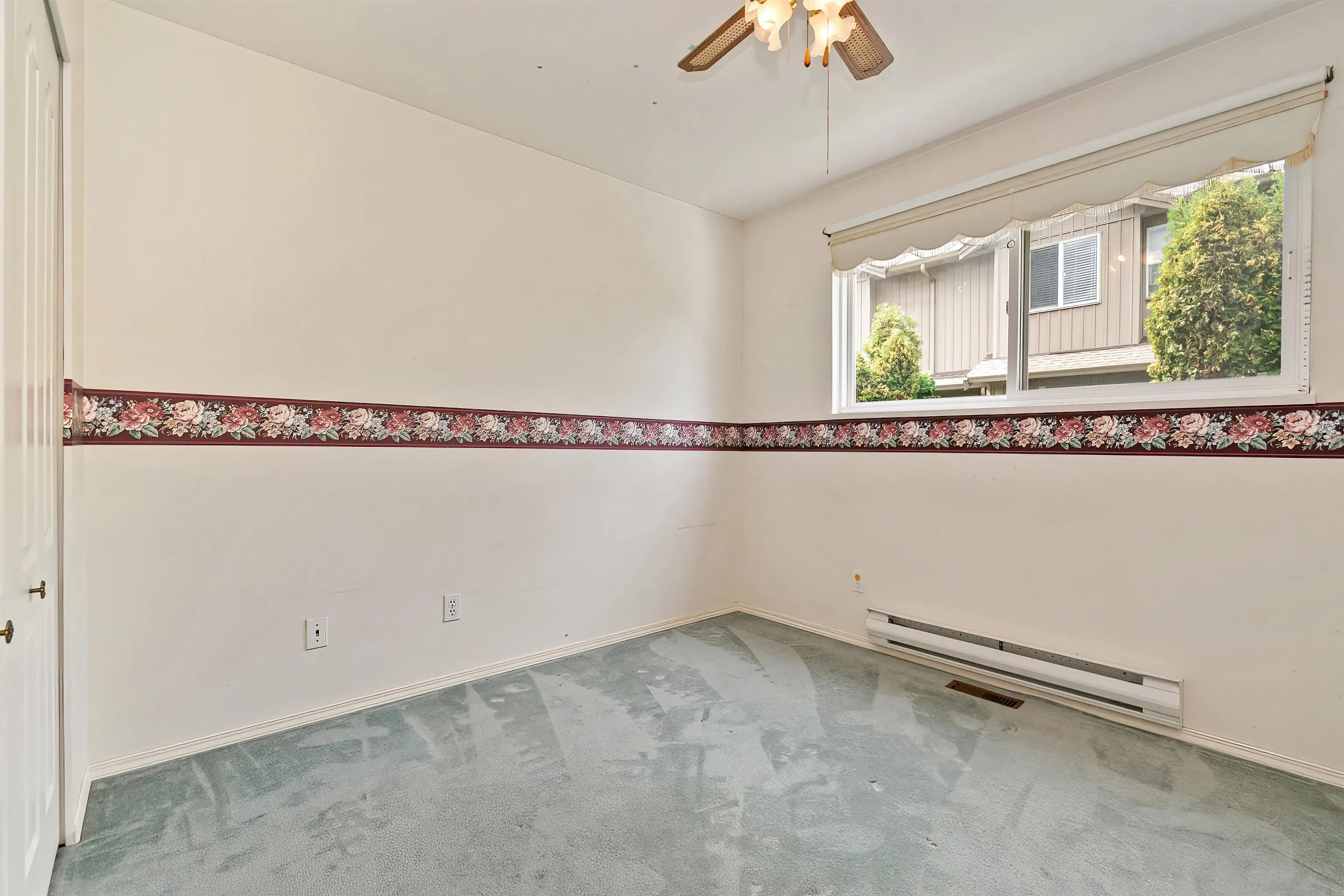 8 46349 Cessna Drive