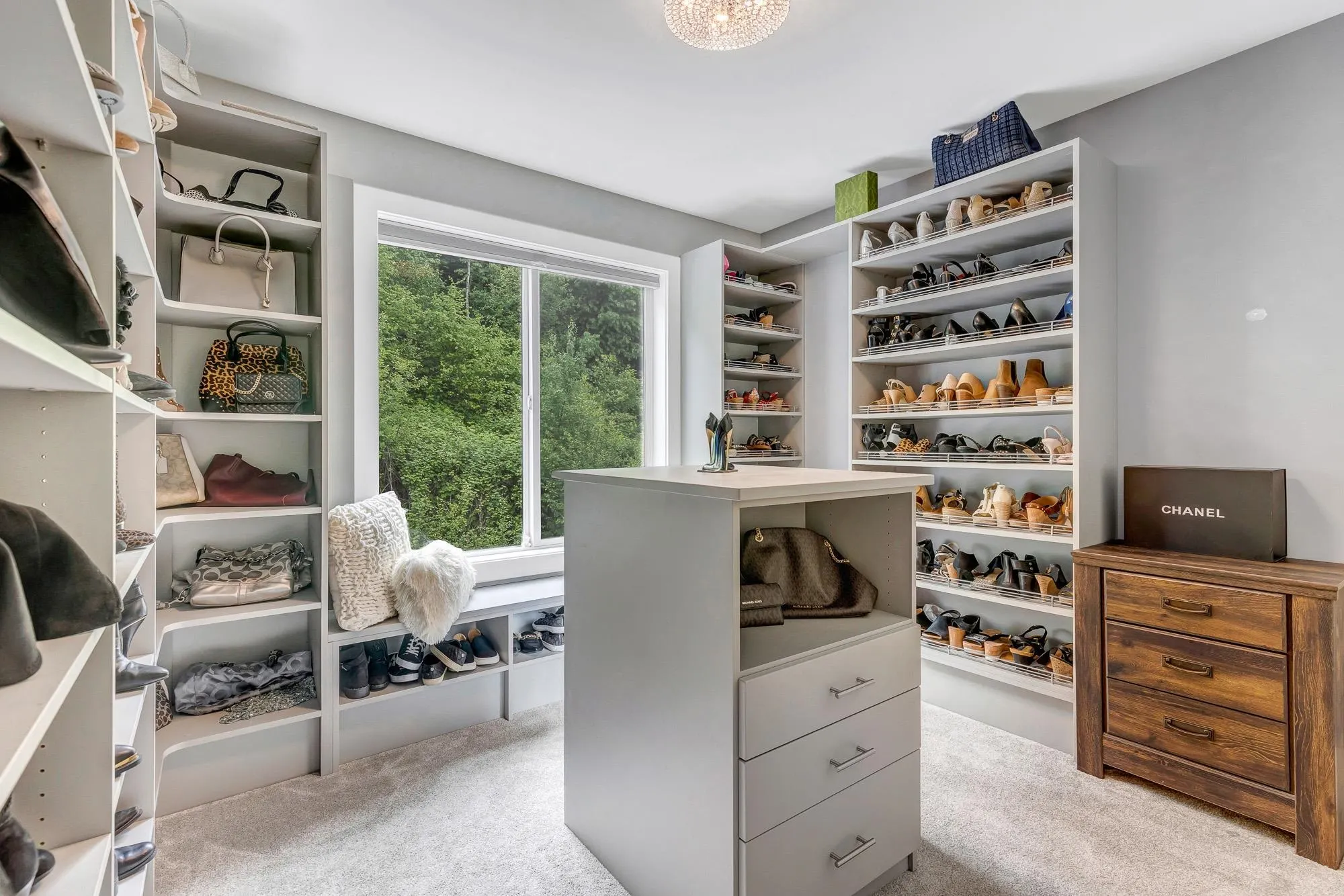 10 7854 Brookwood Place