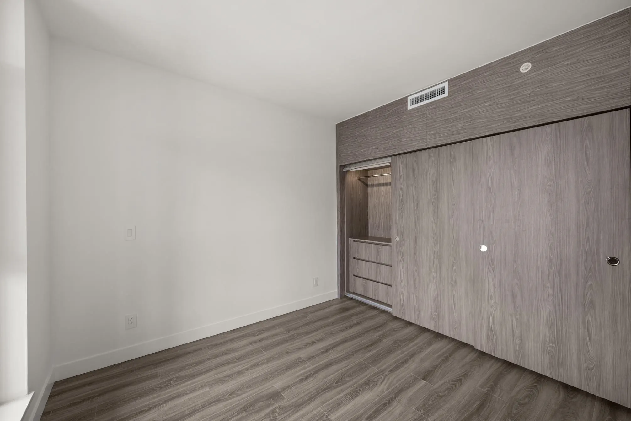 3908 10750 135a Street