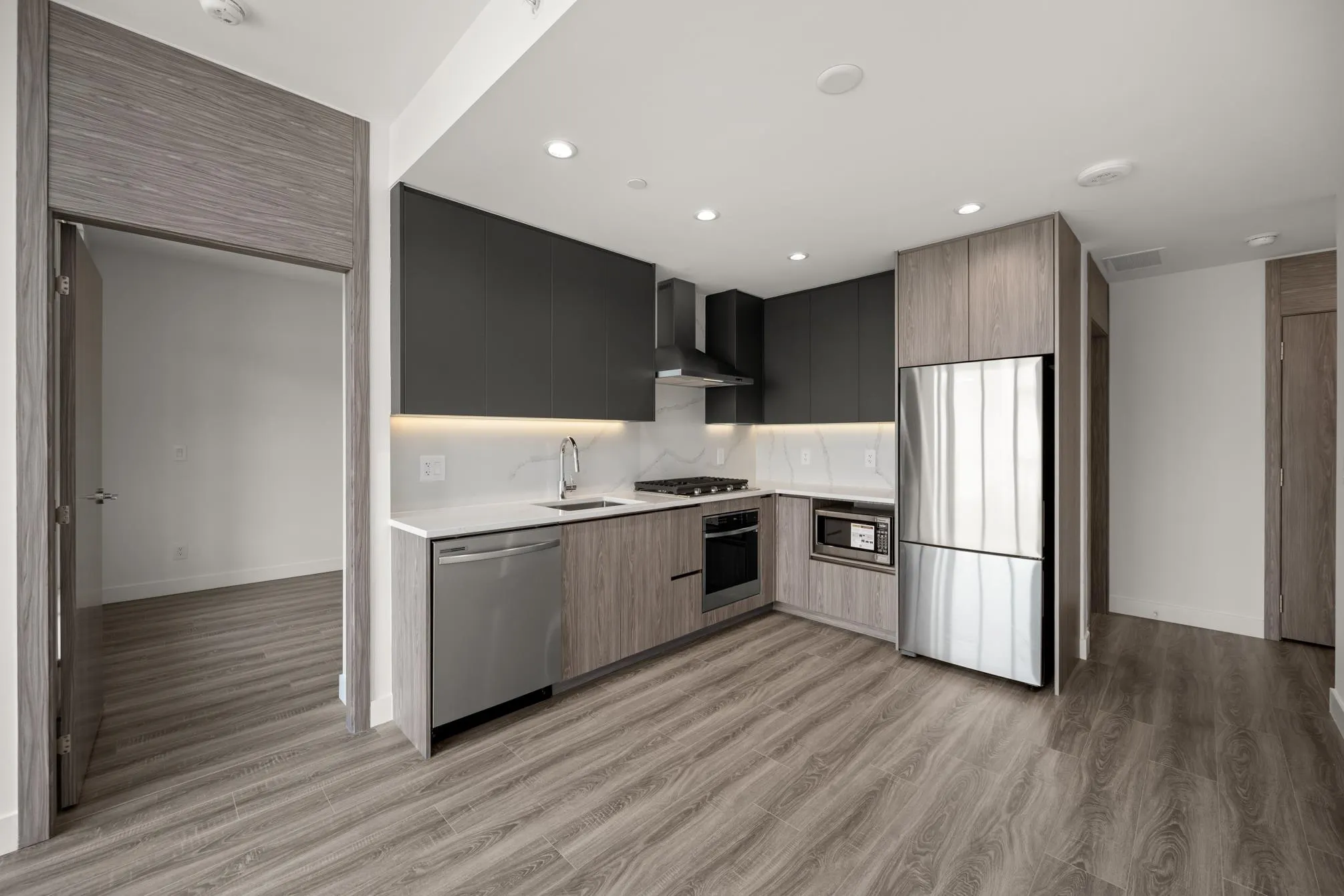 3908 10750 135a Street