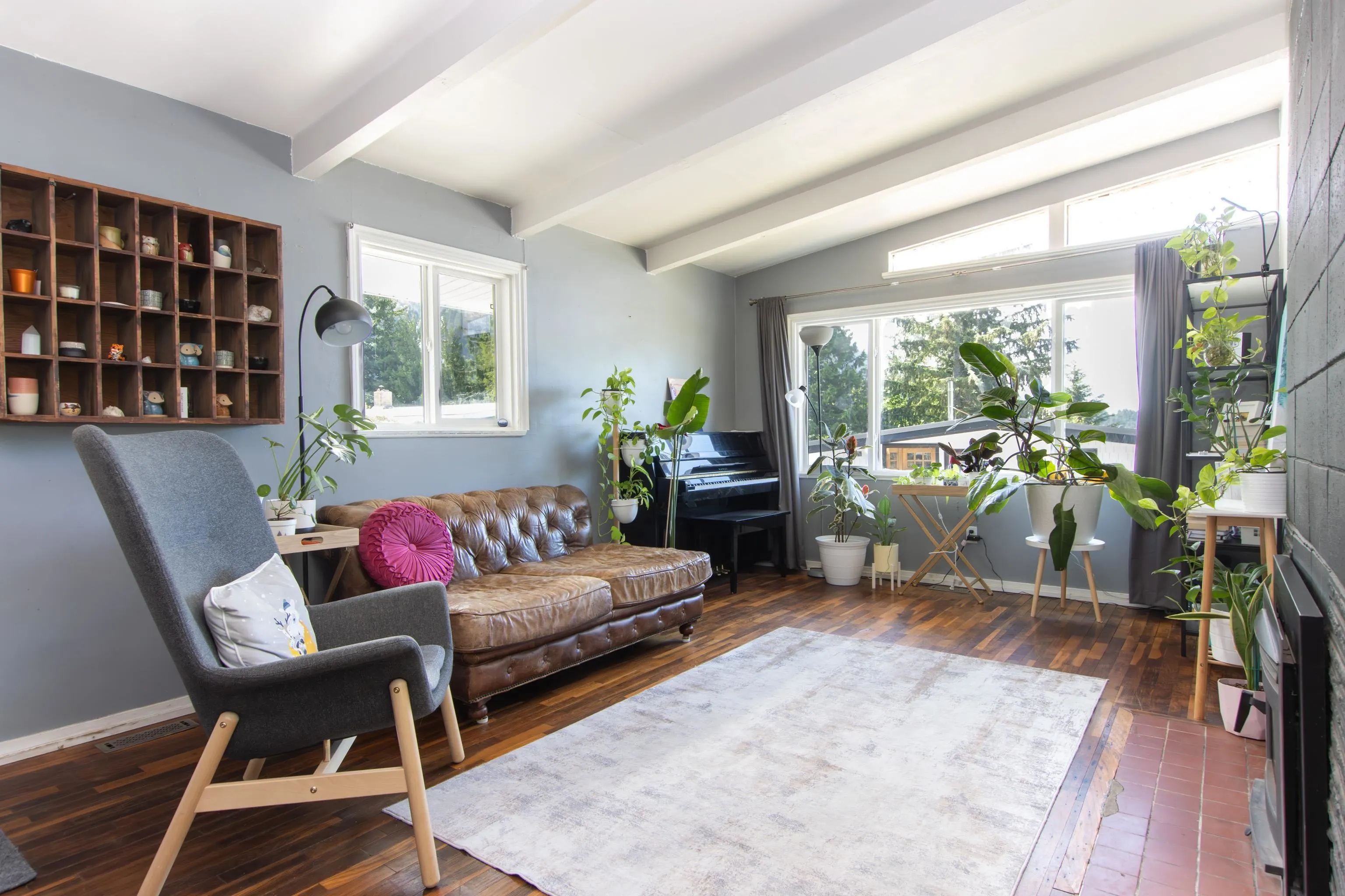 841 Upper Crescent