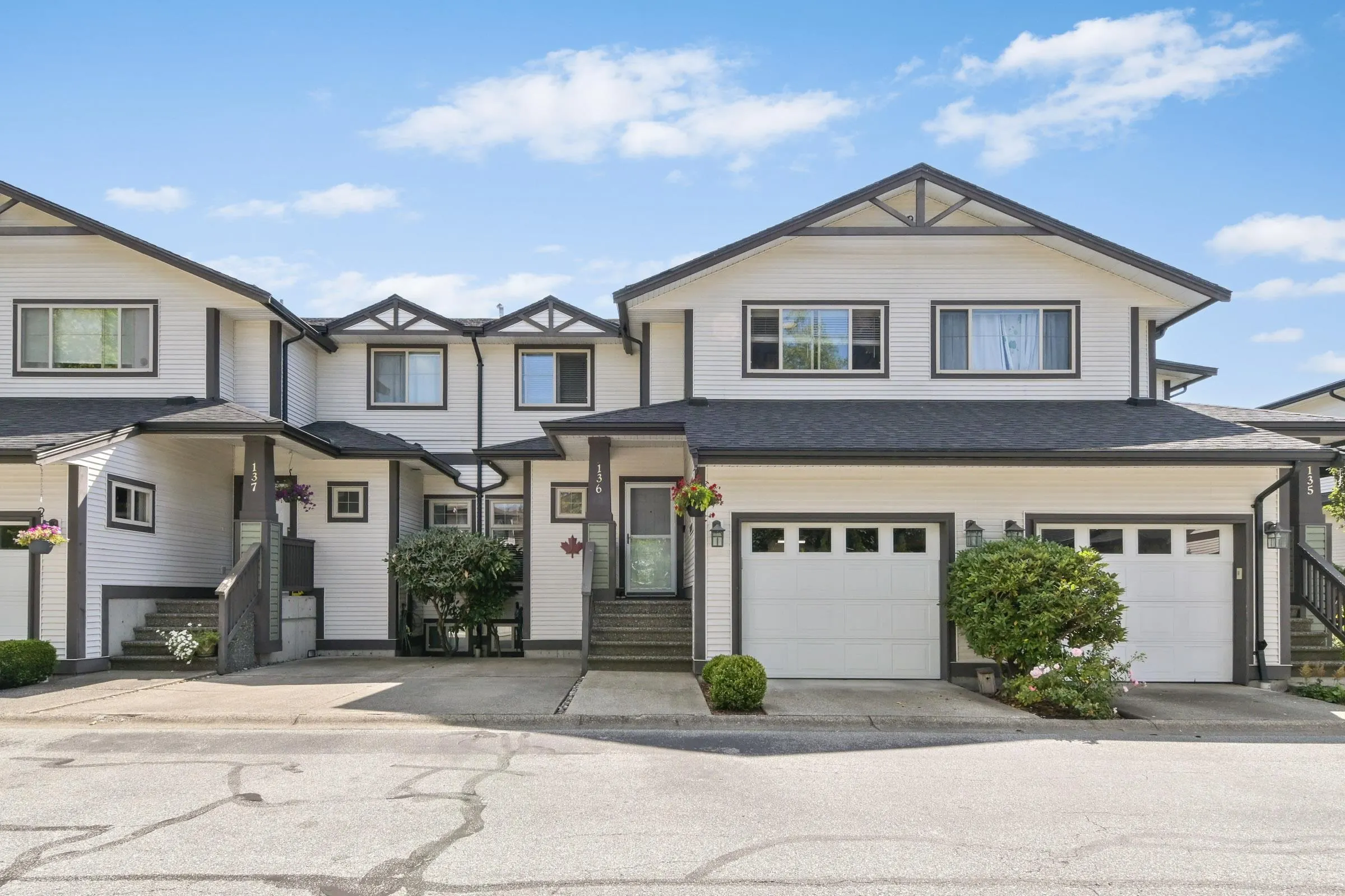 136 20820 87 Avenue