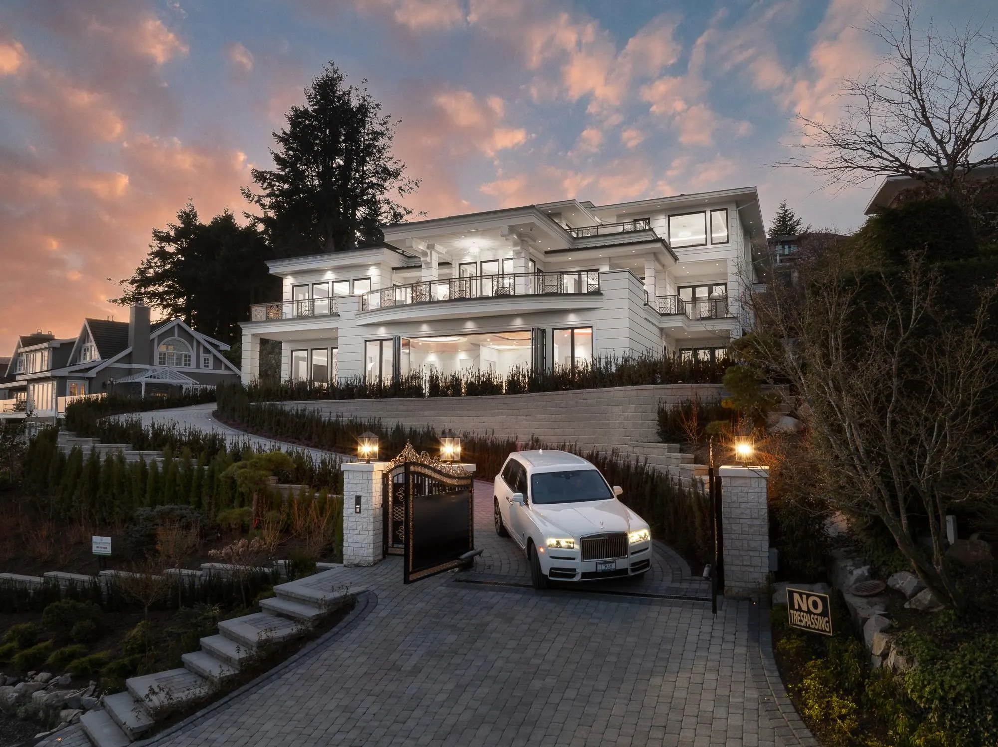 835 Farmleigh Road