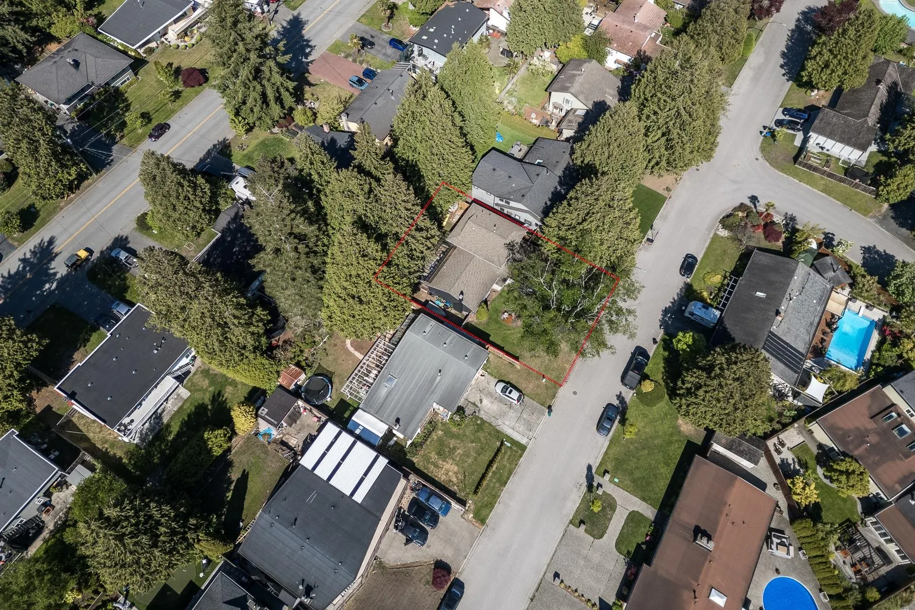 5047 Erin Way