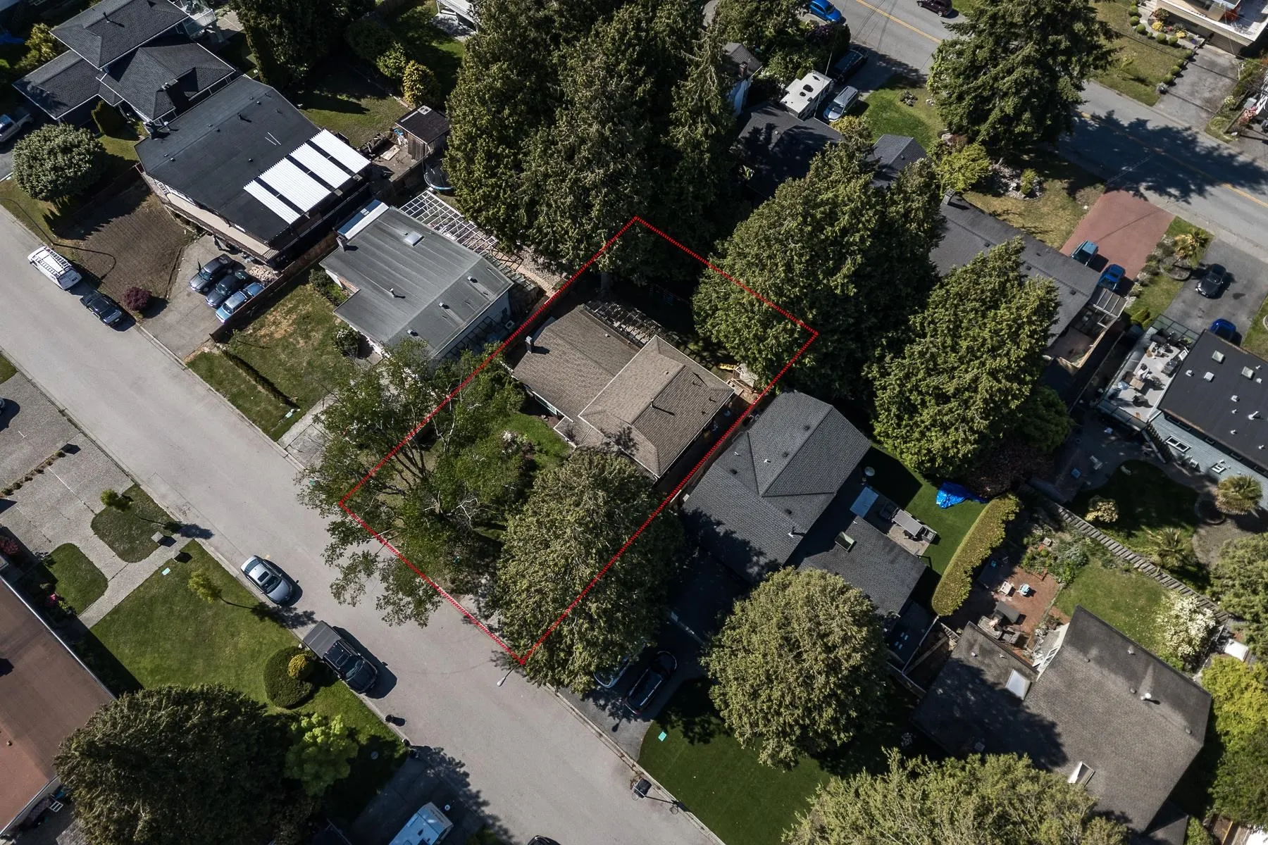 5047 Erin Way