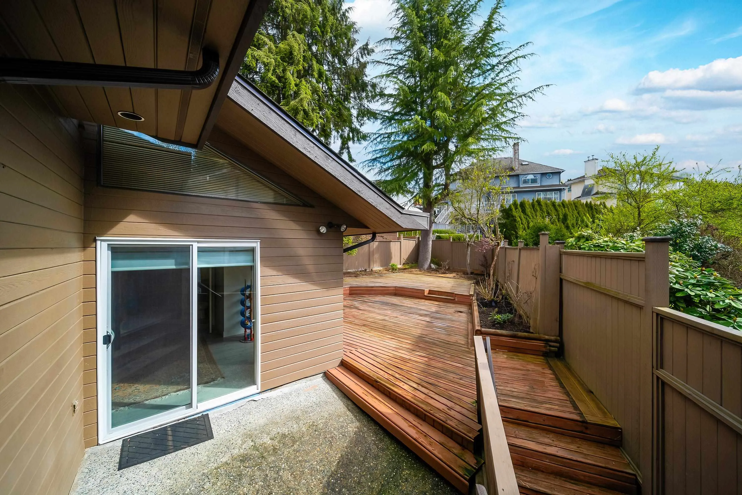 1280 Marsden Court