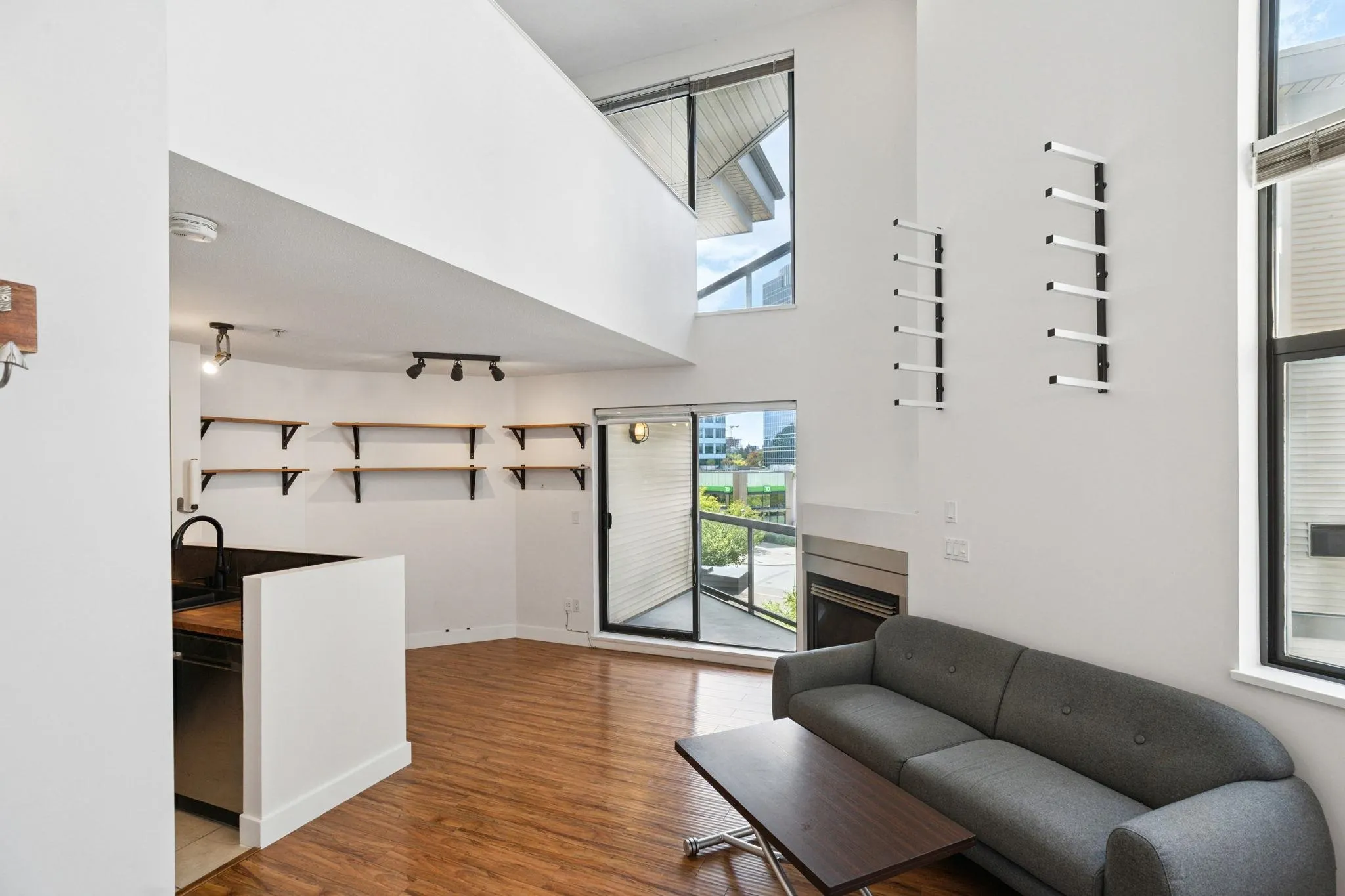 415 10866 City Parkway