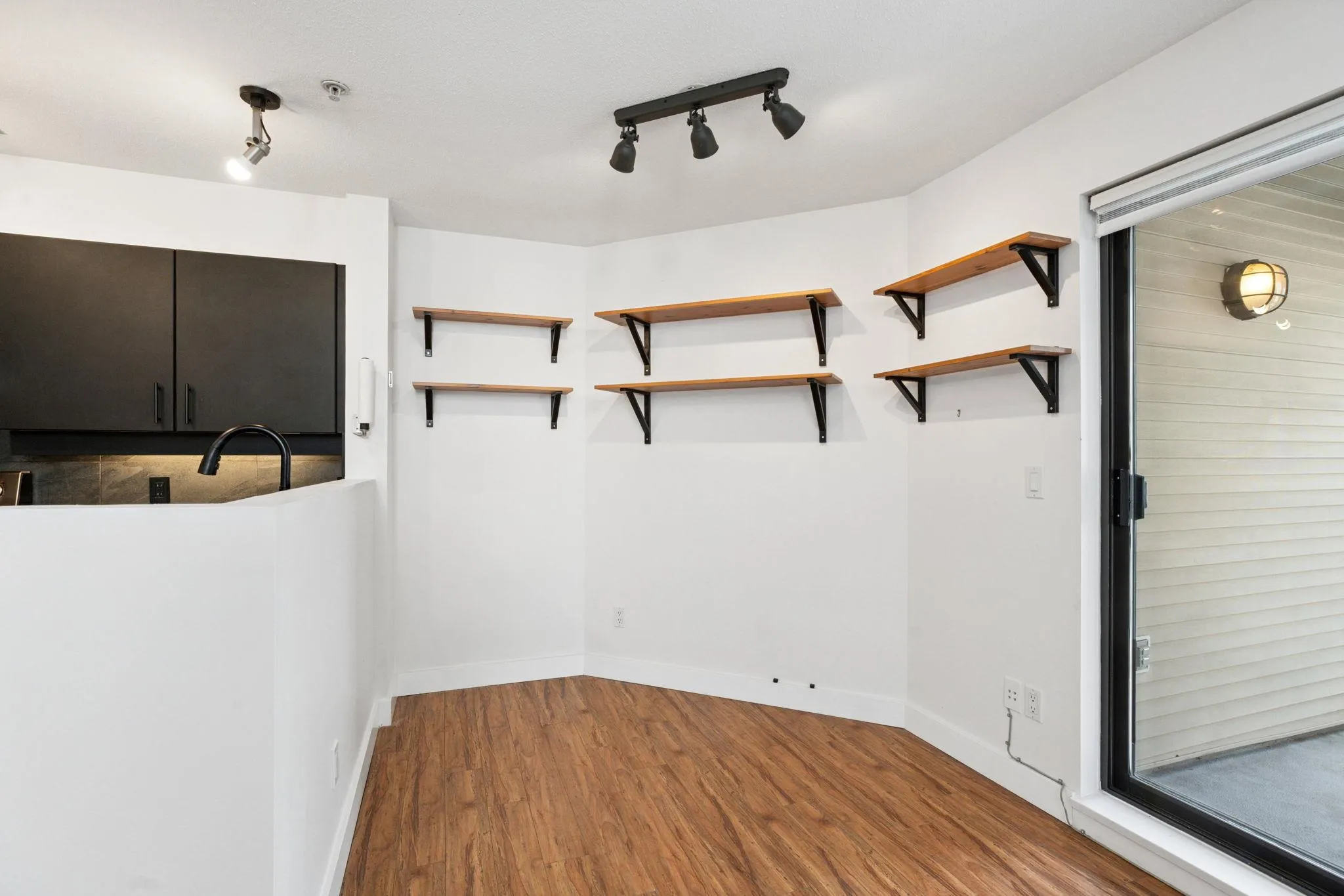 415 10866 City Parkway