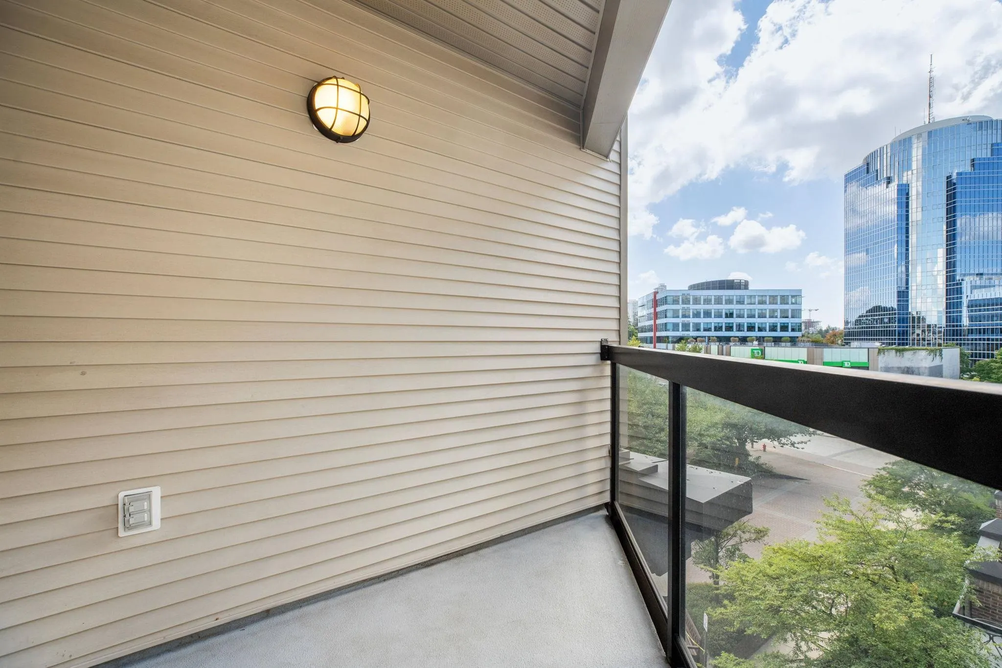 415 10866 City Parkway