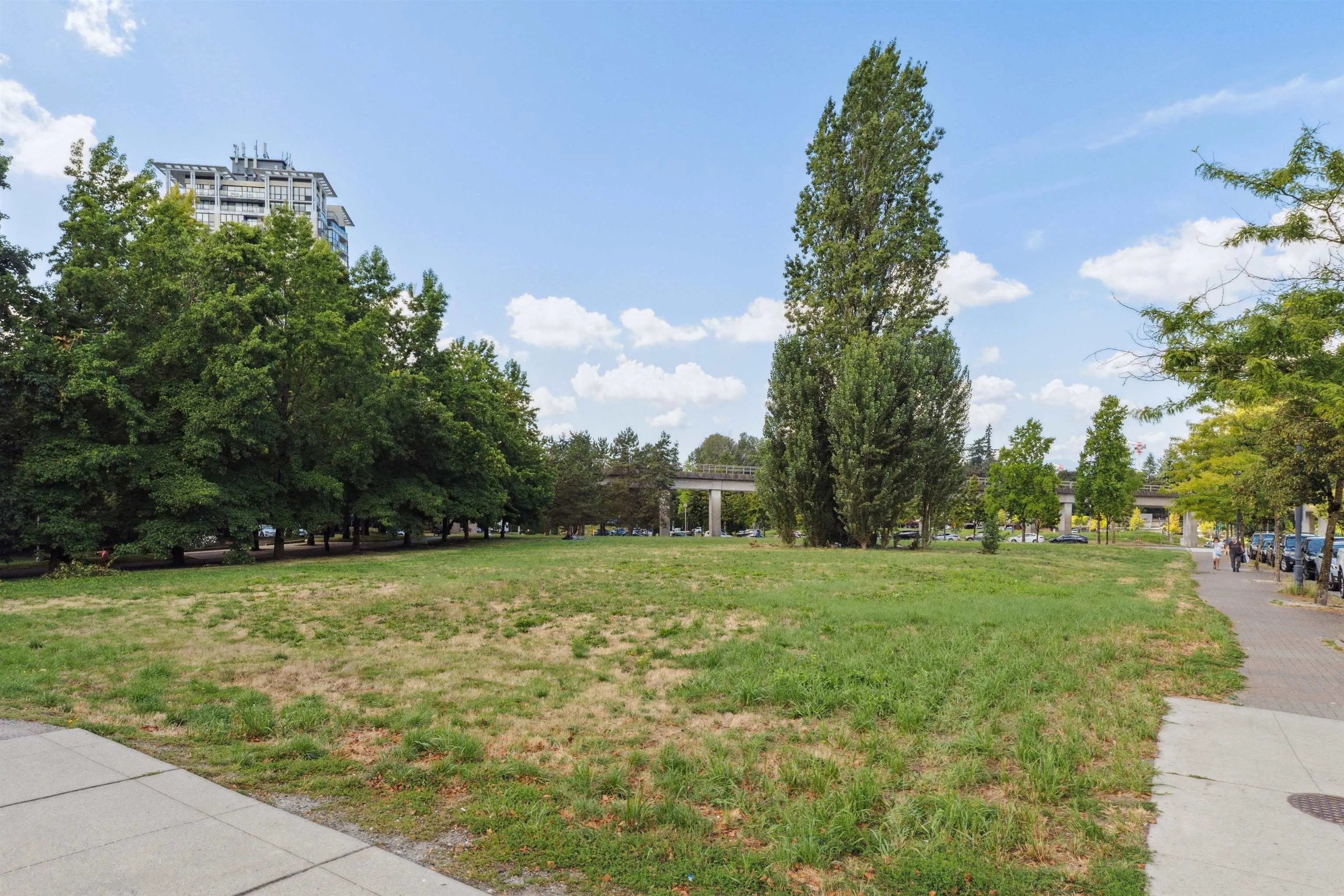 415 10866 City Parkway