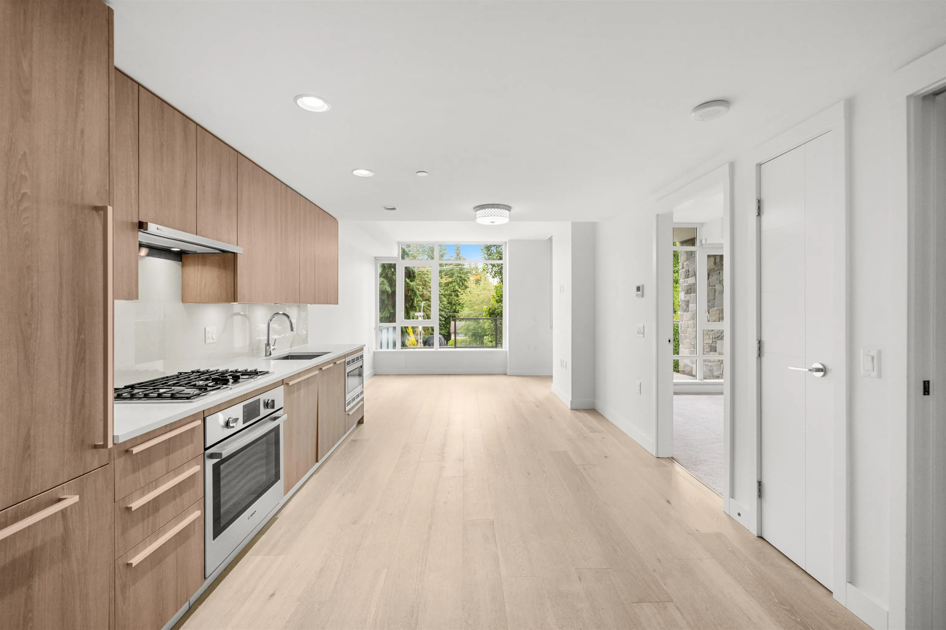 107 2738 Library Lane
