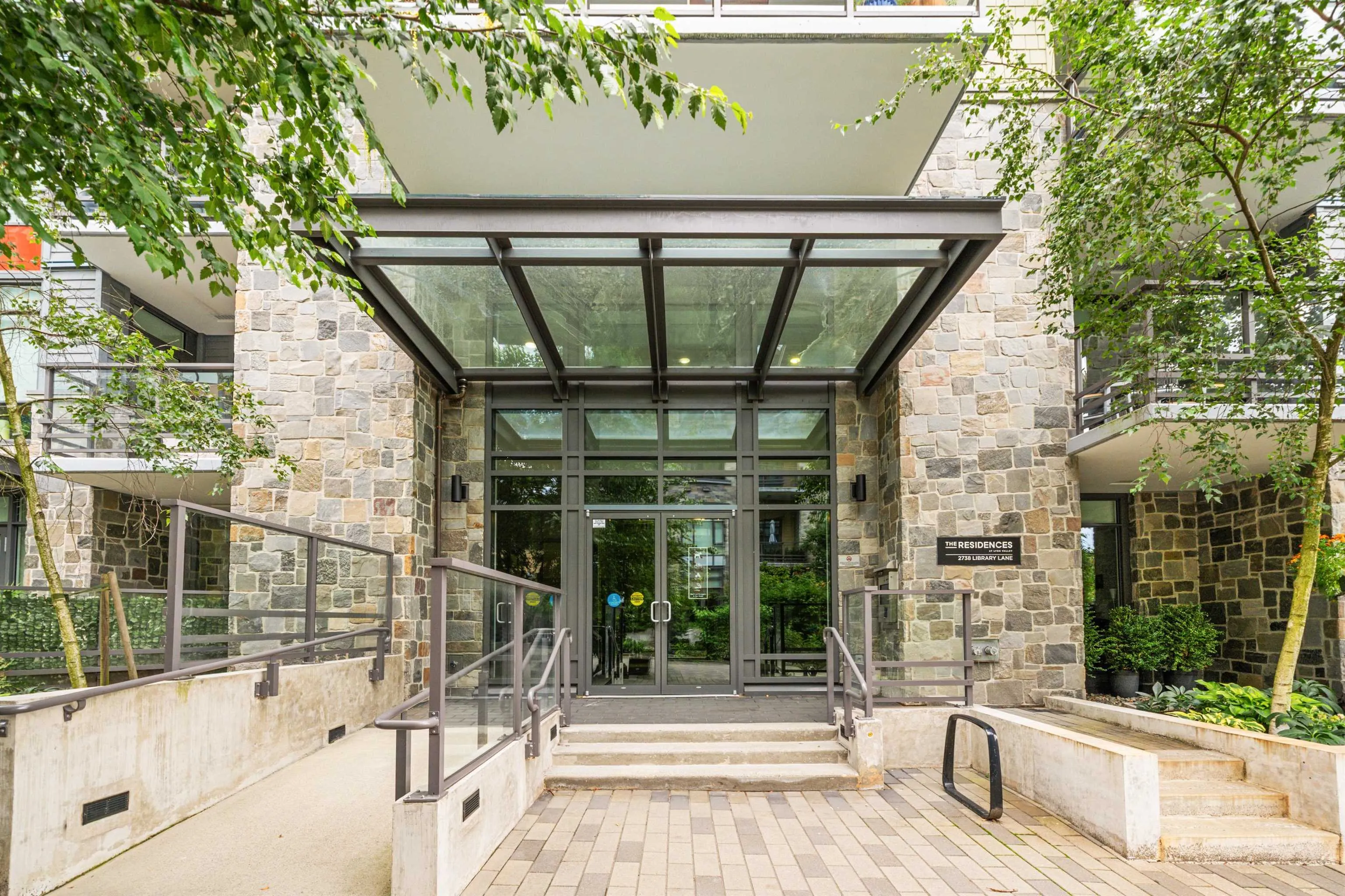 107 2738 Library Lane
