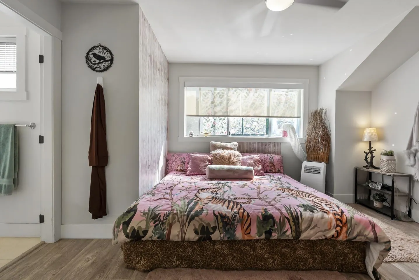 103 2211 No 4 Road