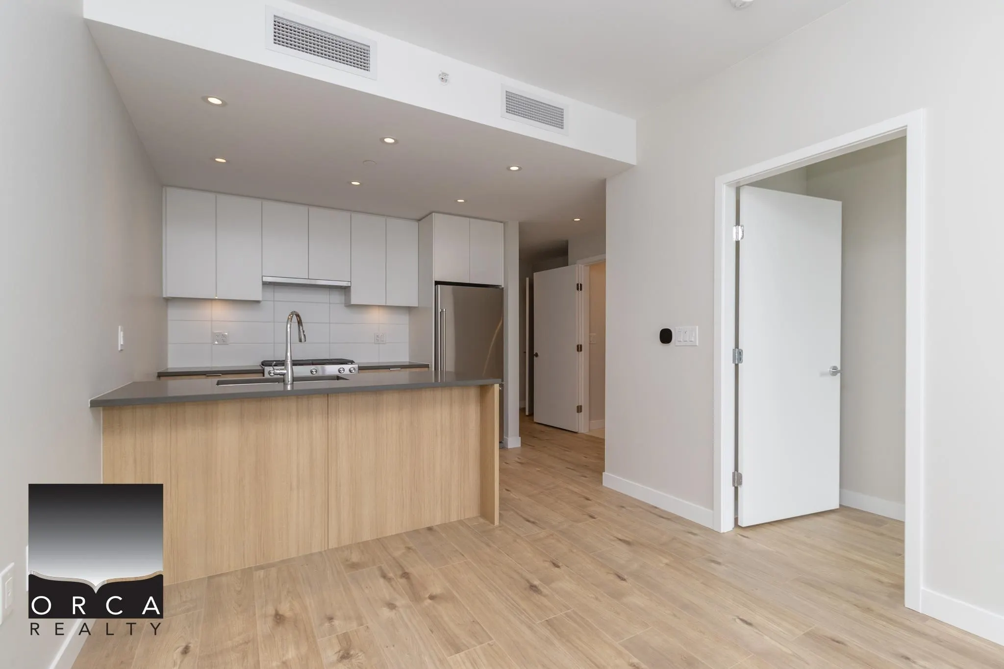 1503 3430 Kent Ave South E.