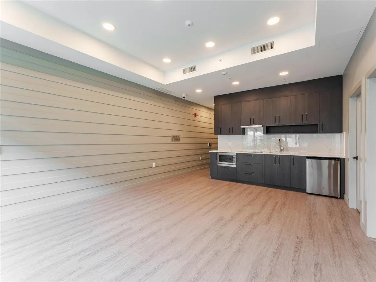 503 6859 Cambie Street