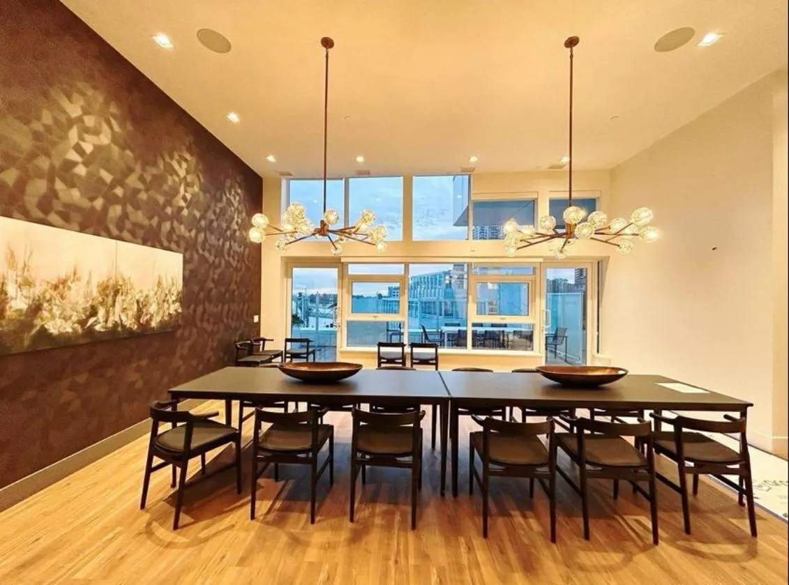 2108 680 Quayside Drive