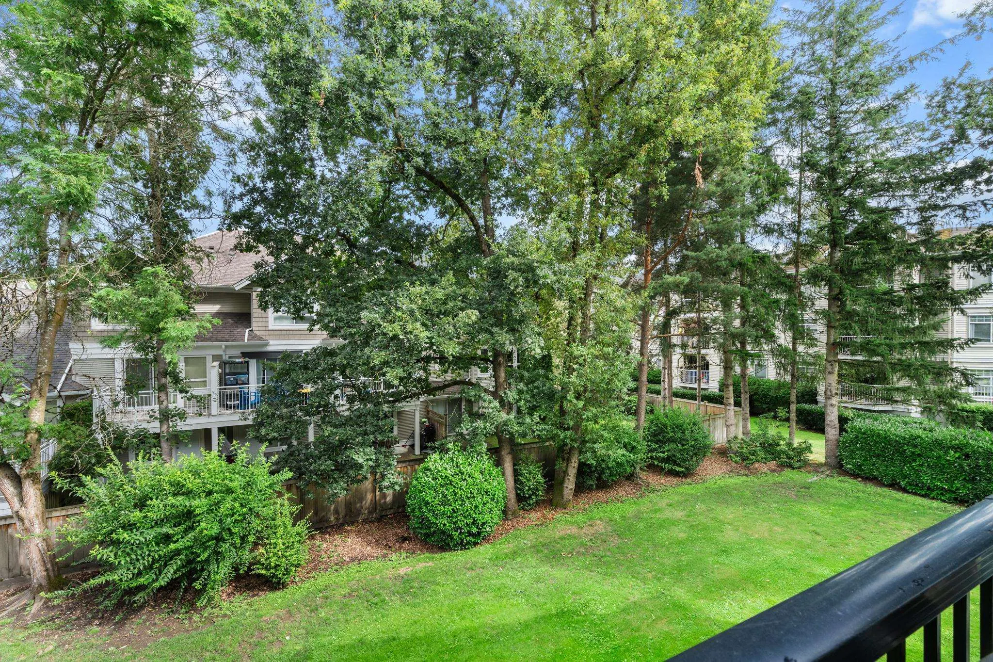 208 20881 56 Avenue
