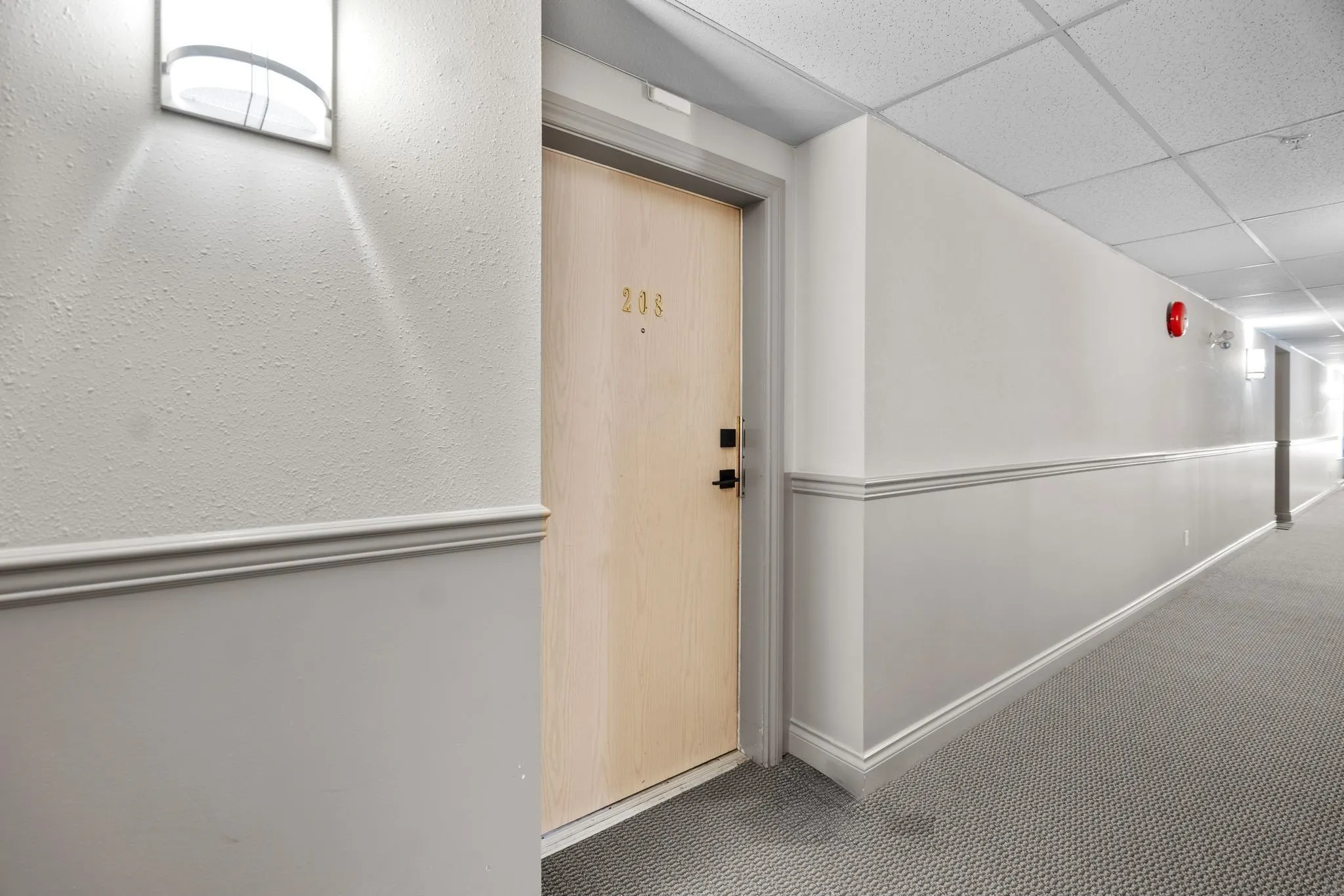 208 20881 56 Avenue