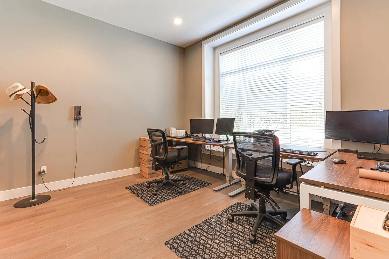 829 Laird Court