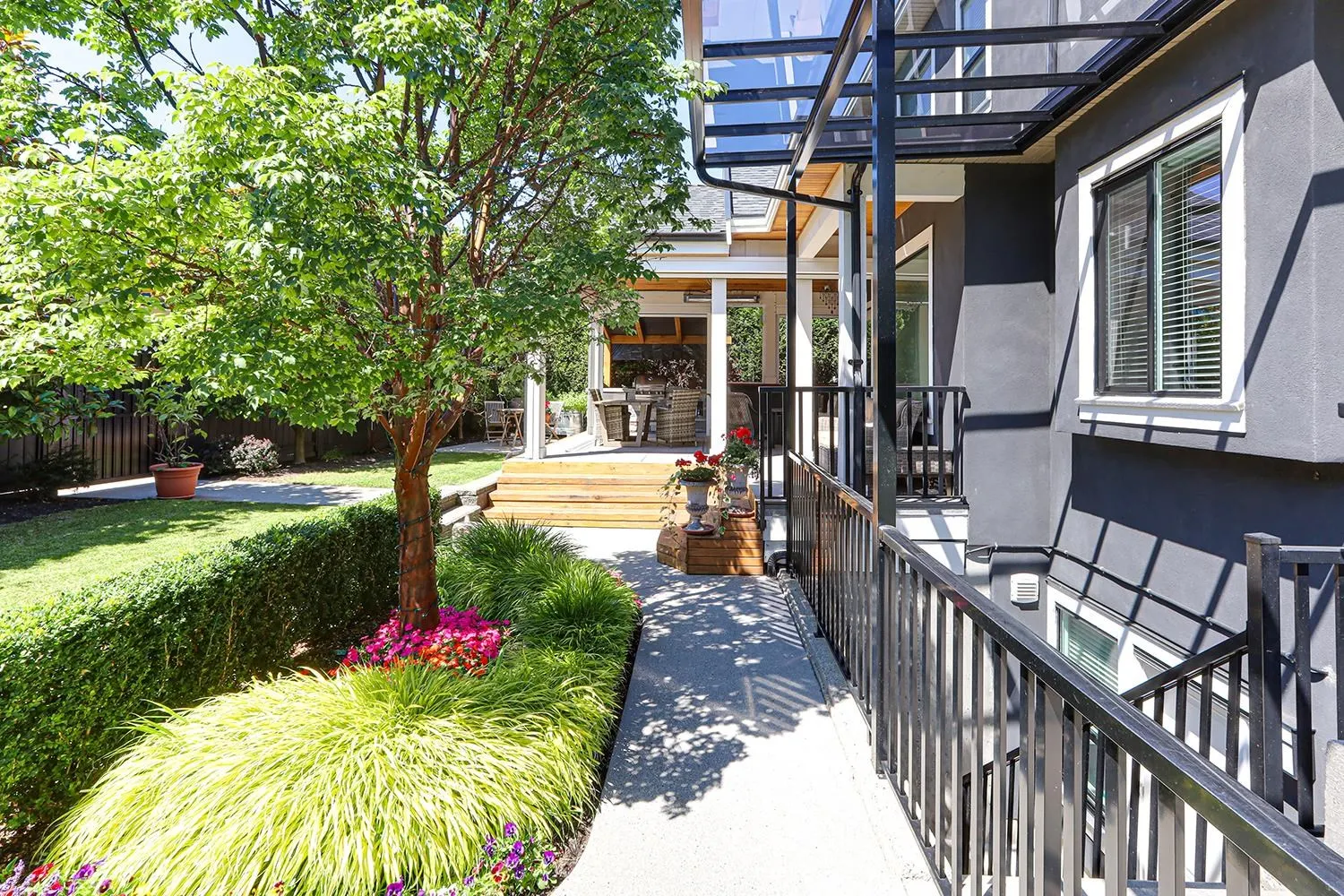 829 Laird Court