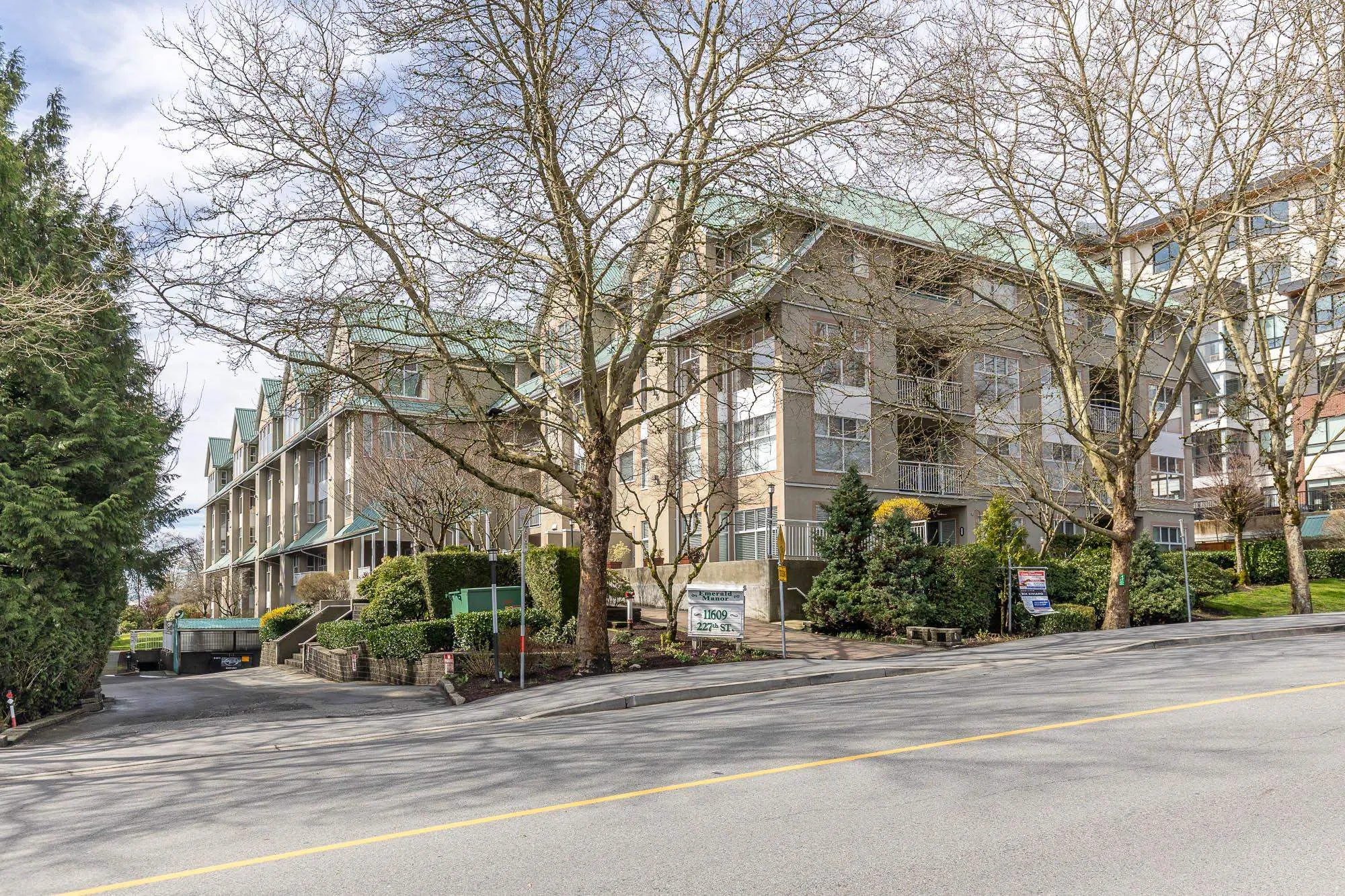 412 11609 227th Street