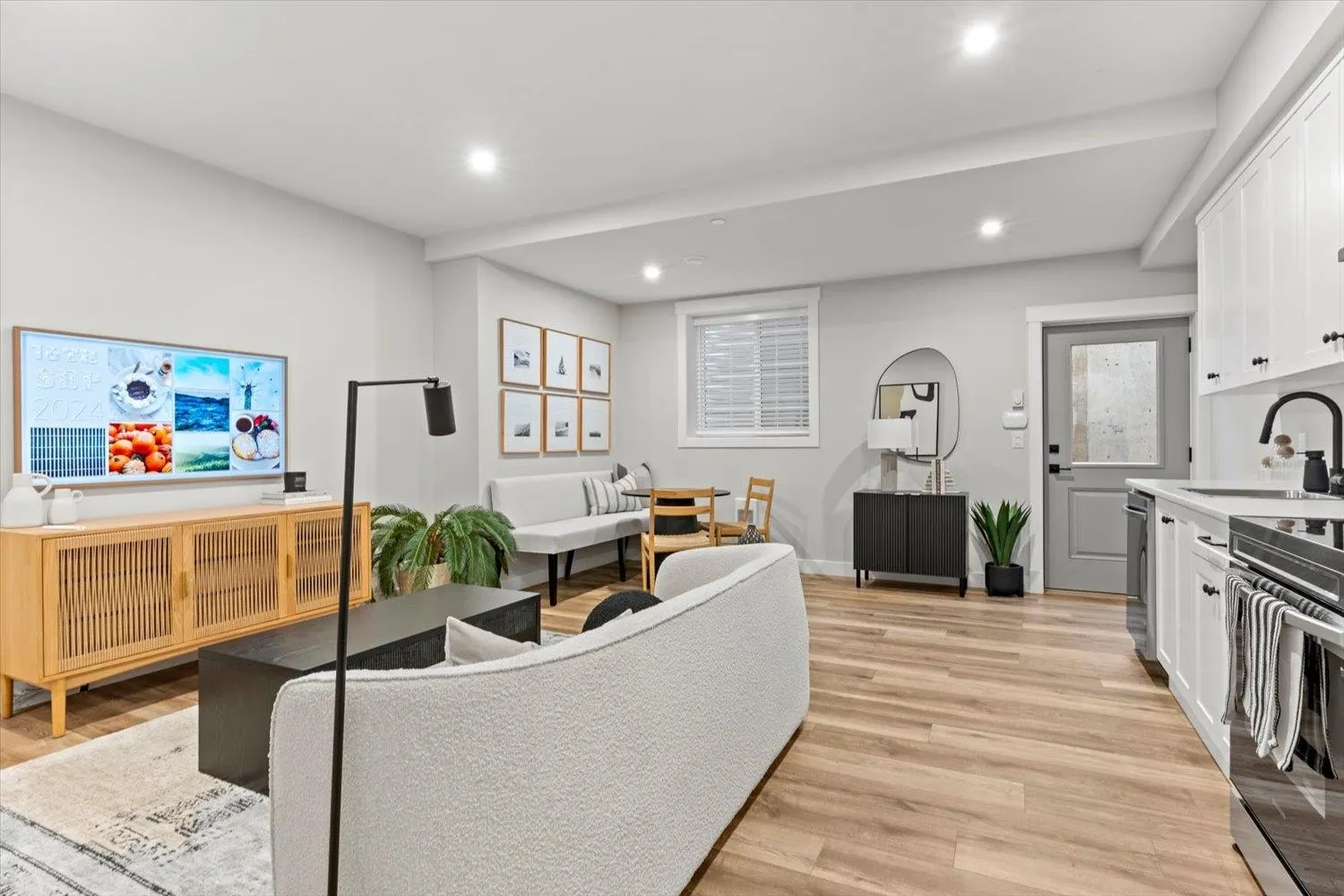 103 46211 Promontory Road